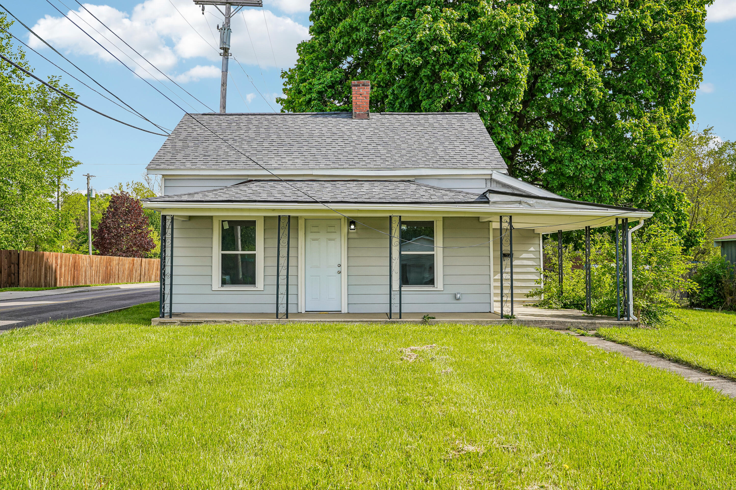 824 Columbus Avenue, Bellefontaine, Ohio 43311