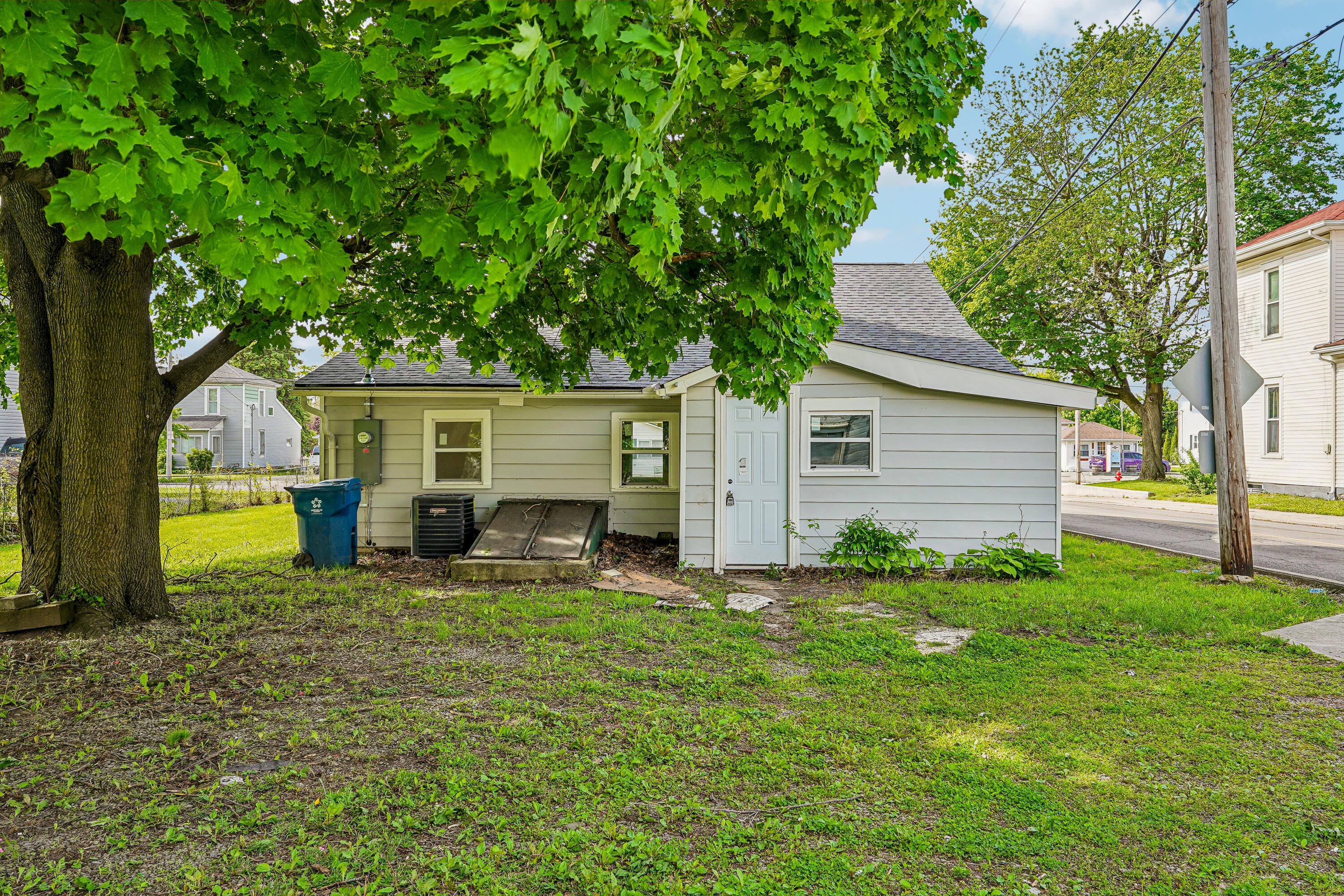 824 Columbus Avenue, Bellefontaine, Ohio 43311
