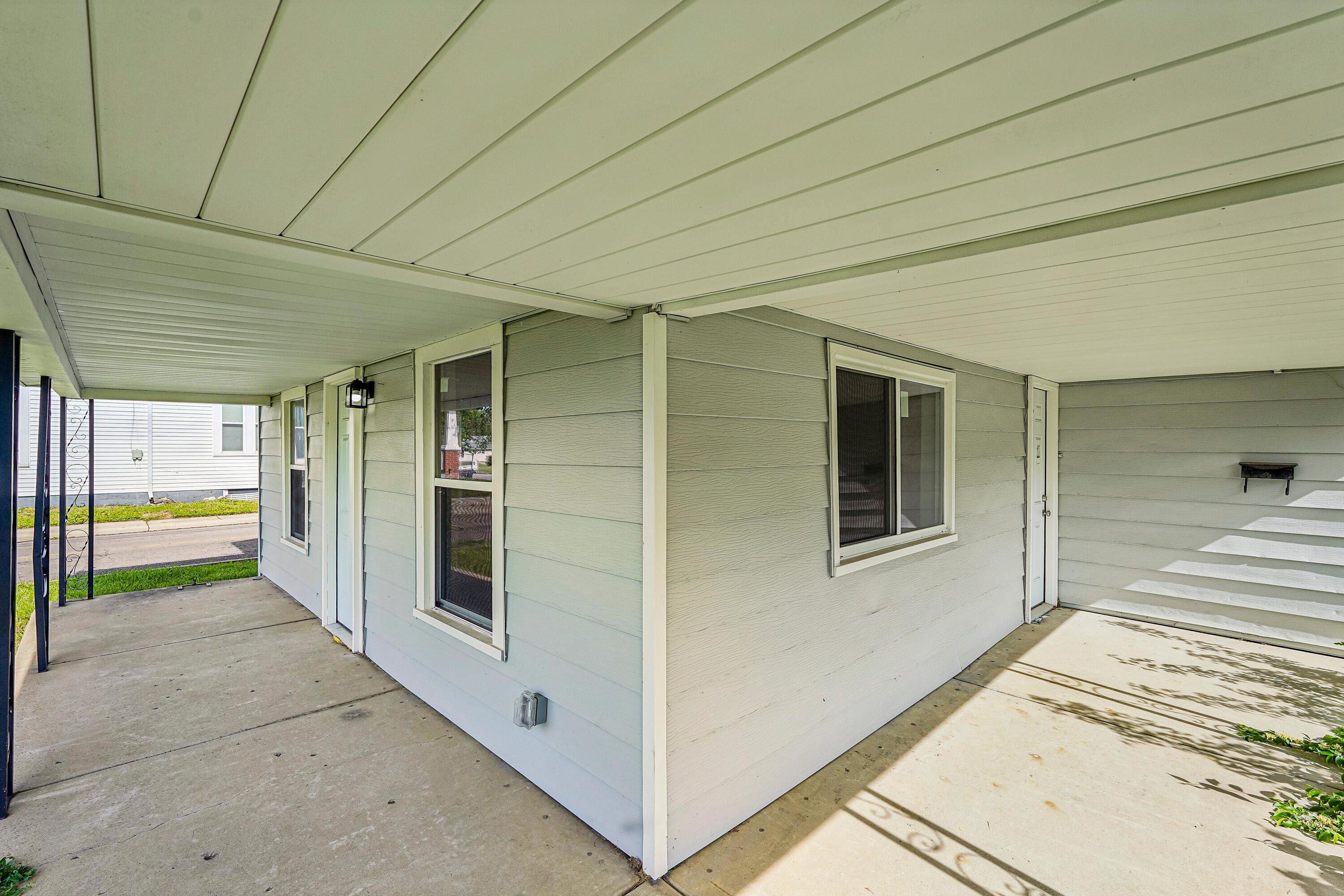 824 Columbus Avenue, Bellefontaine, Ohio 43311