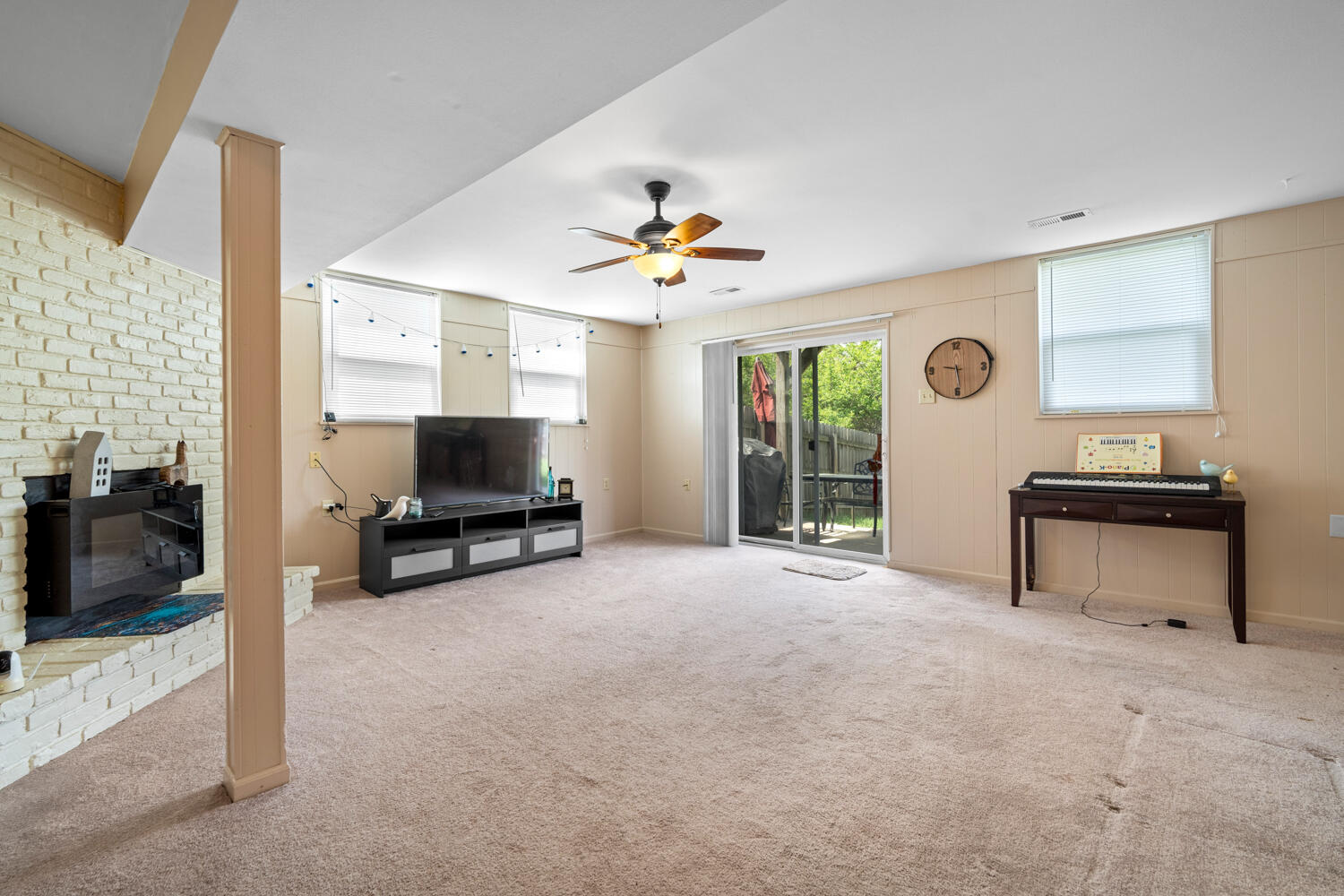 321 Allanhurst Avenue, Vandalia, Ohio 45377