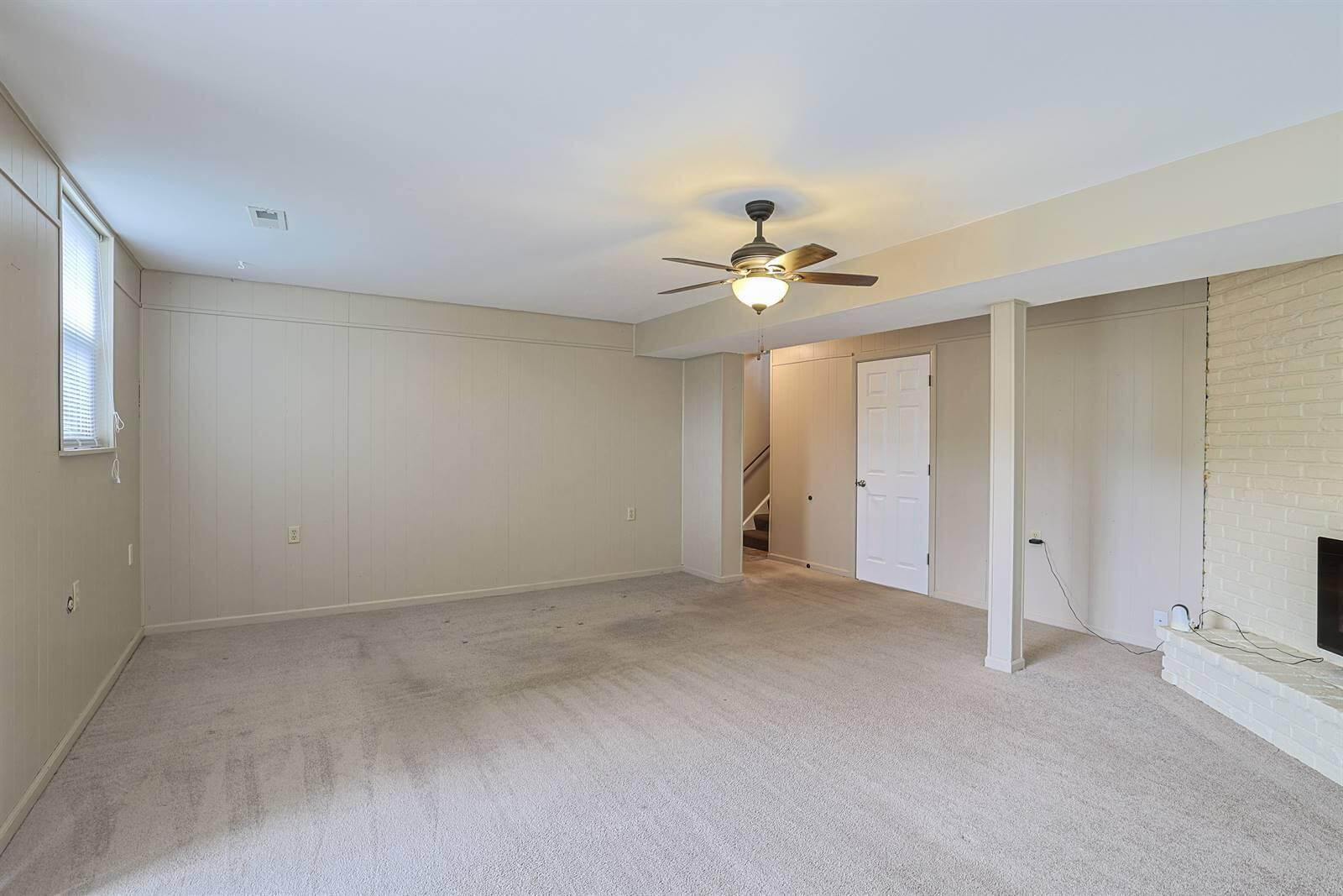321 Allanhurst Avenue, Vandalia, Ohio 45377