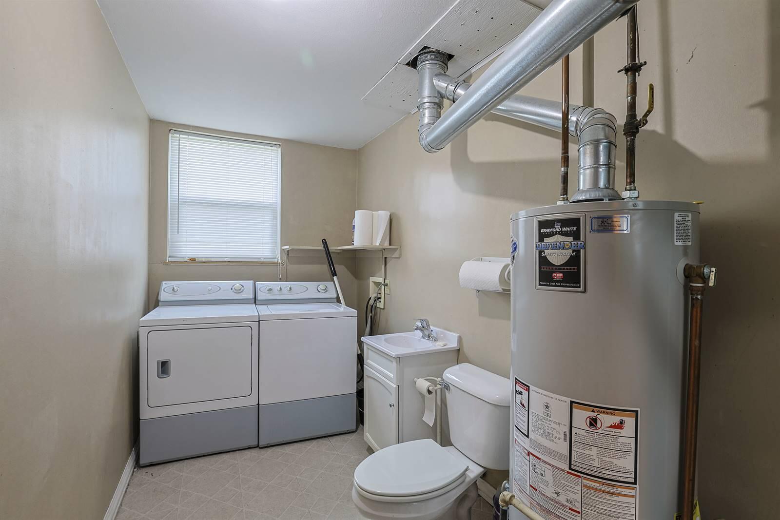 321 Allanhurst Avenue, Vandalia, Ohio 45377