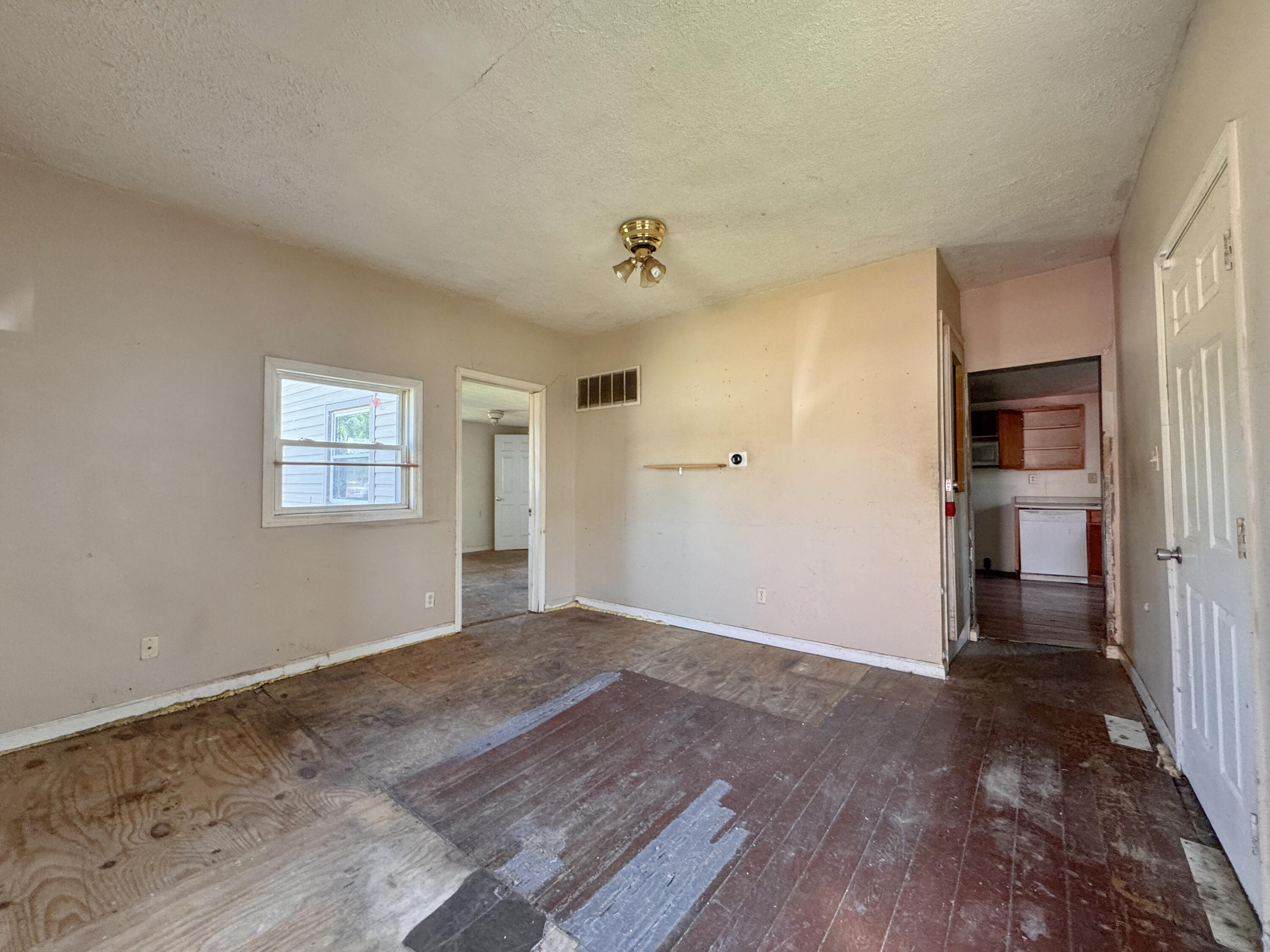 408 Main Street, West Manchester, Ohio 45382