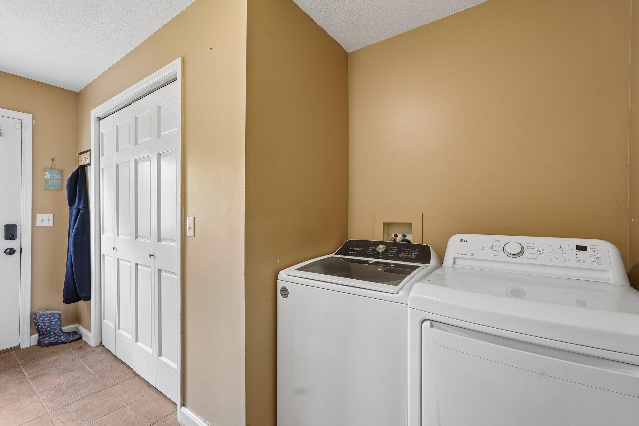 3858 Township Road 145, Zanesfield, Ohio 43360