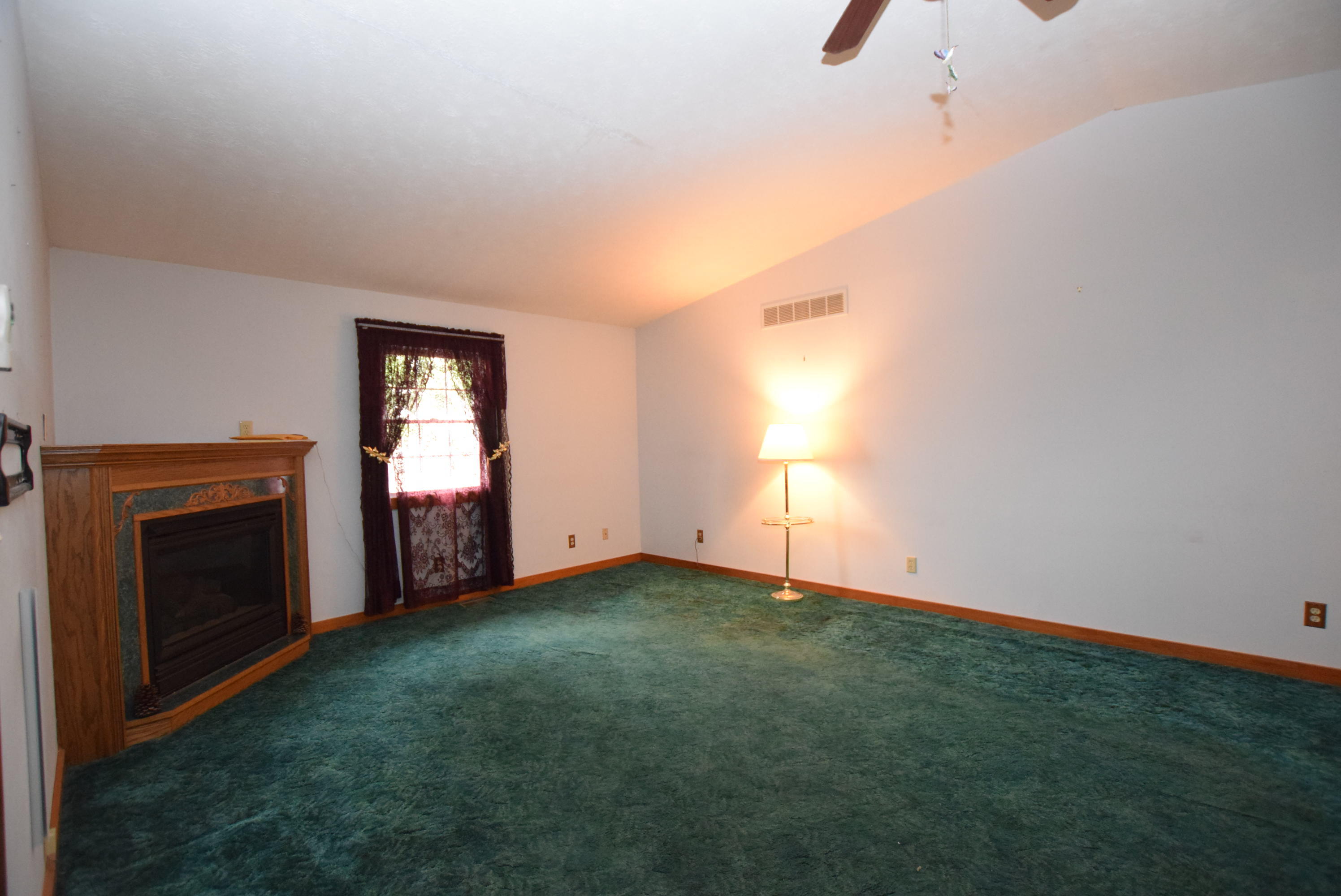 1121 Edinger Road, Urbana, Ohio 43078