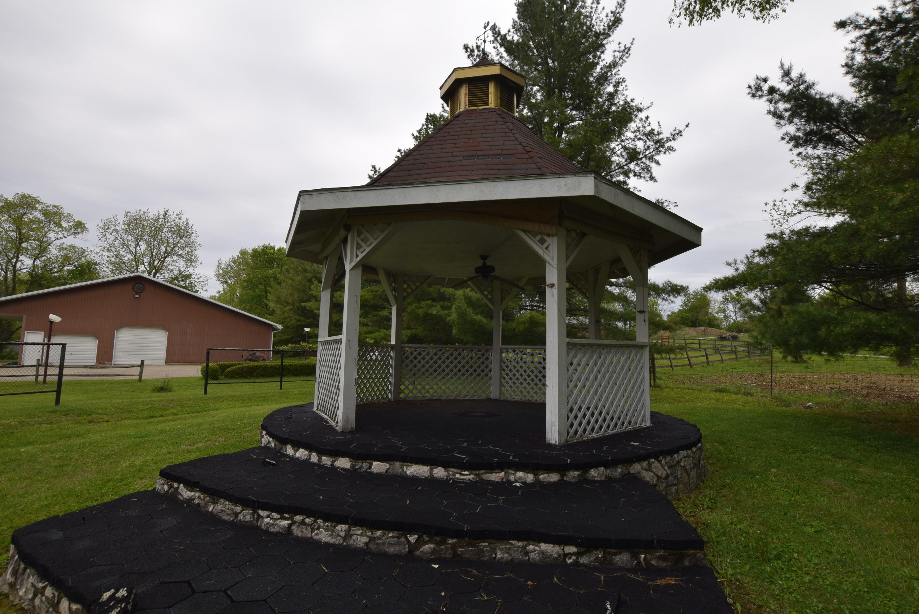 1121 Edinger Road, Urbana, Ohio 43078