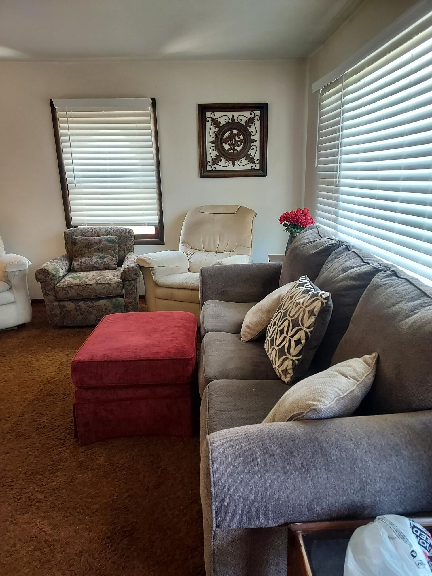 1990 Connect Road, Barberton, Ohio 44203