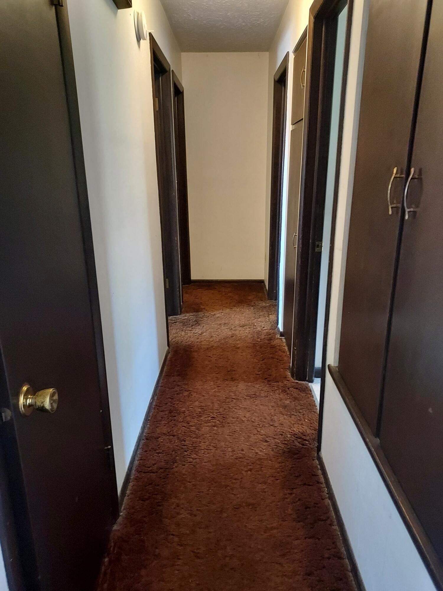 1990 Connect Road, Barberton, Ohio 44203