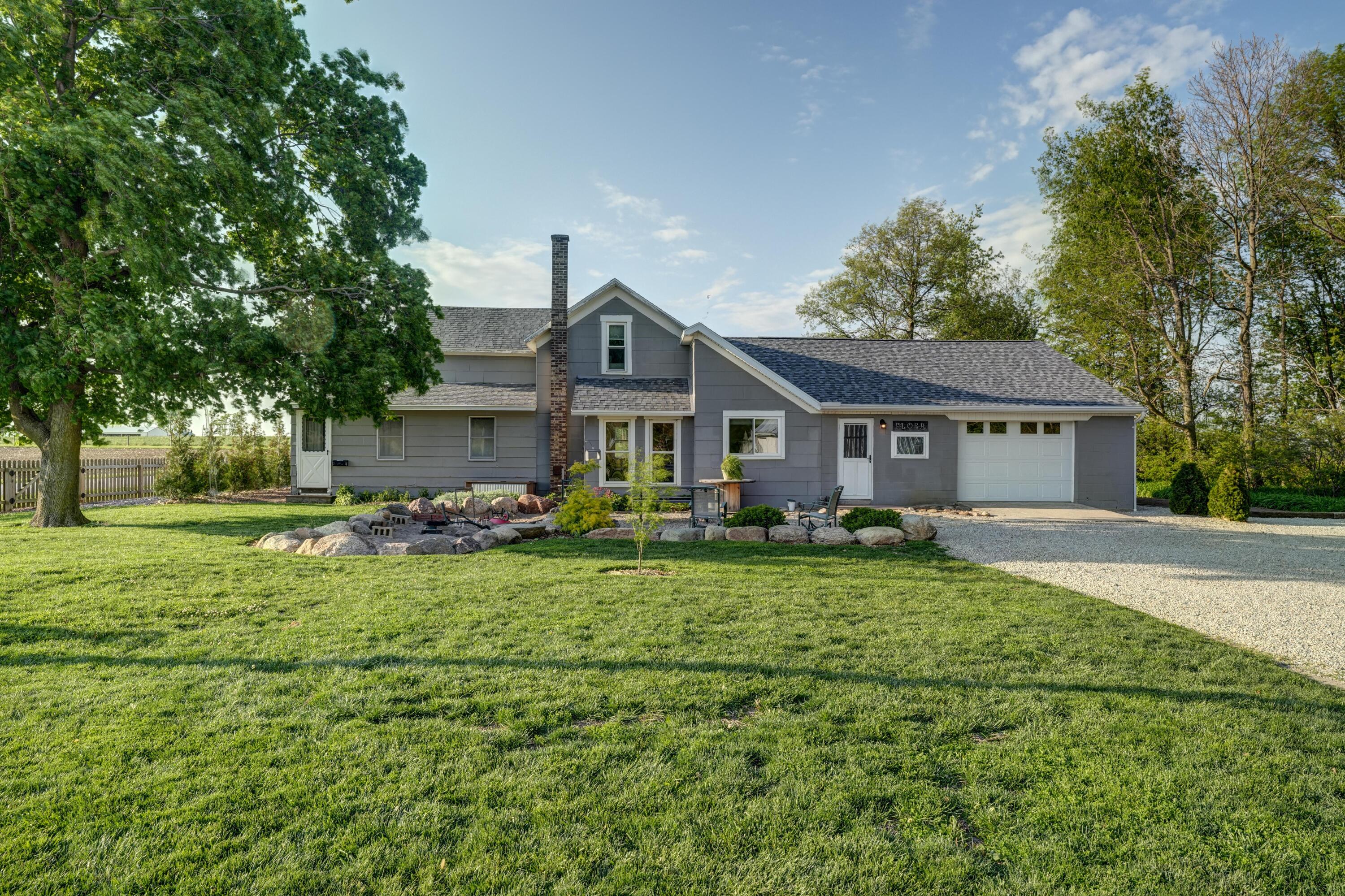7603 Martin Road, Bradford, Ohio 45308