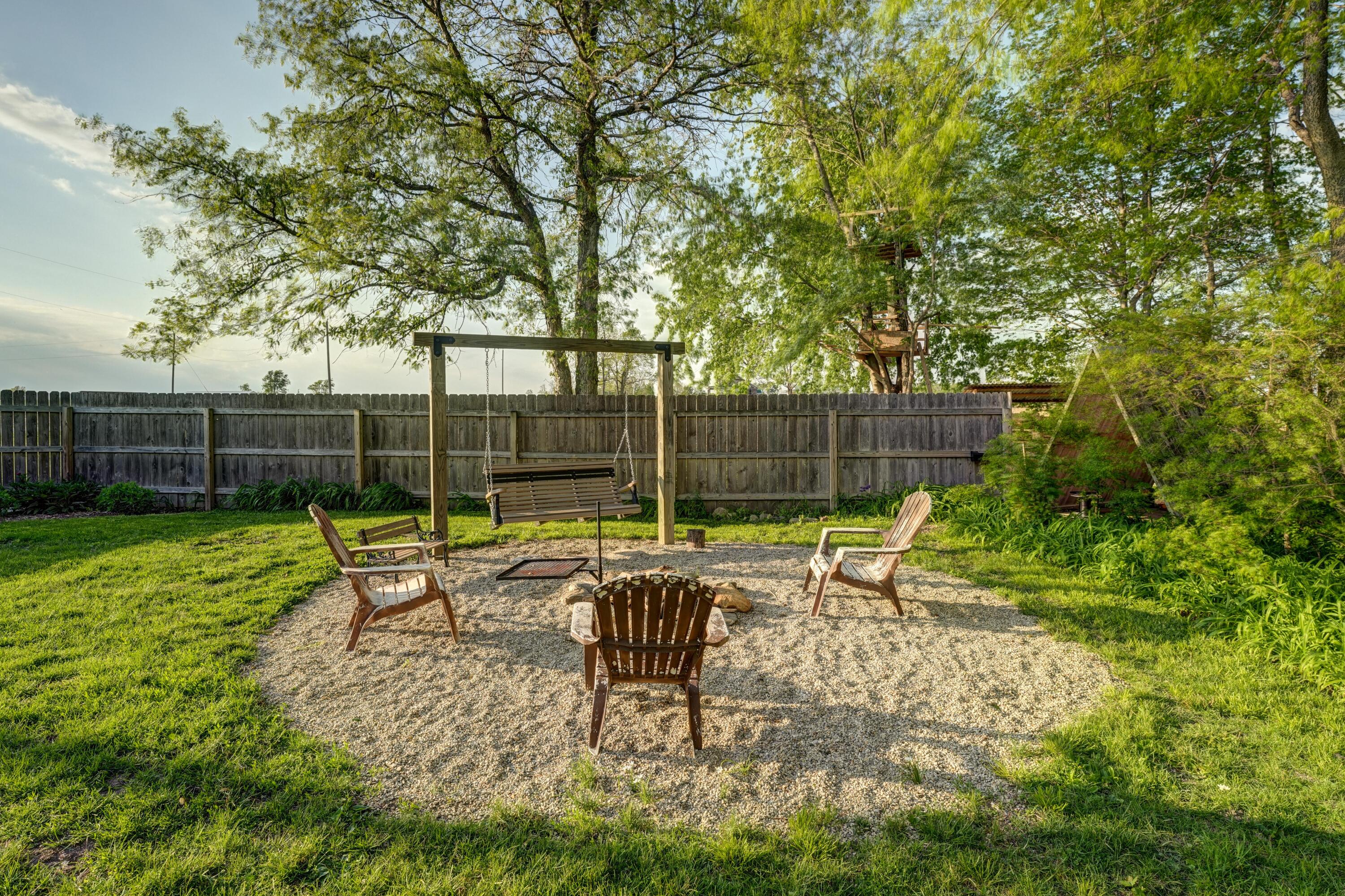 7603 Martin Road, Bradford, Ohio 45308