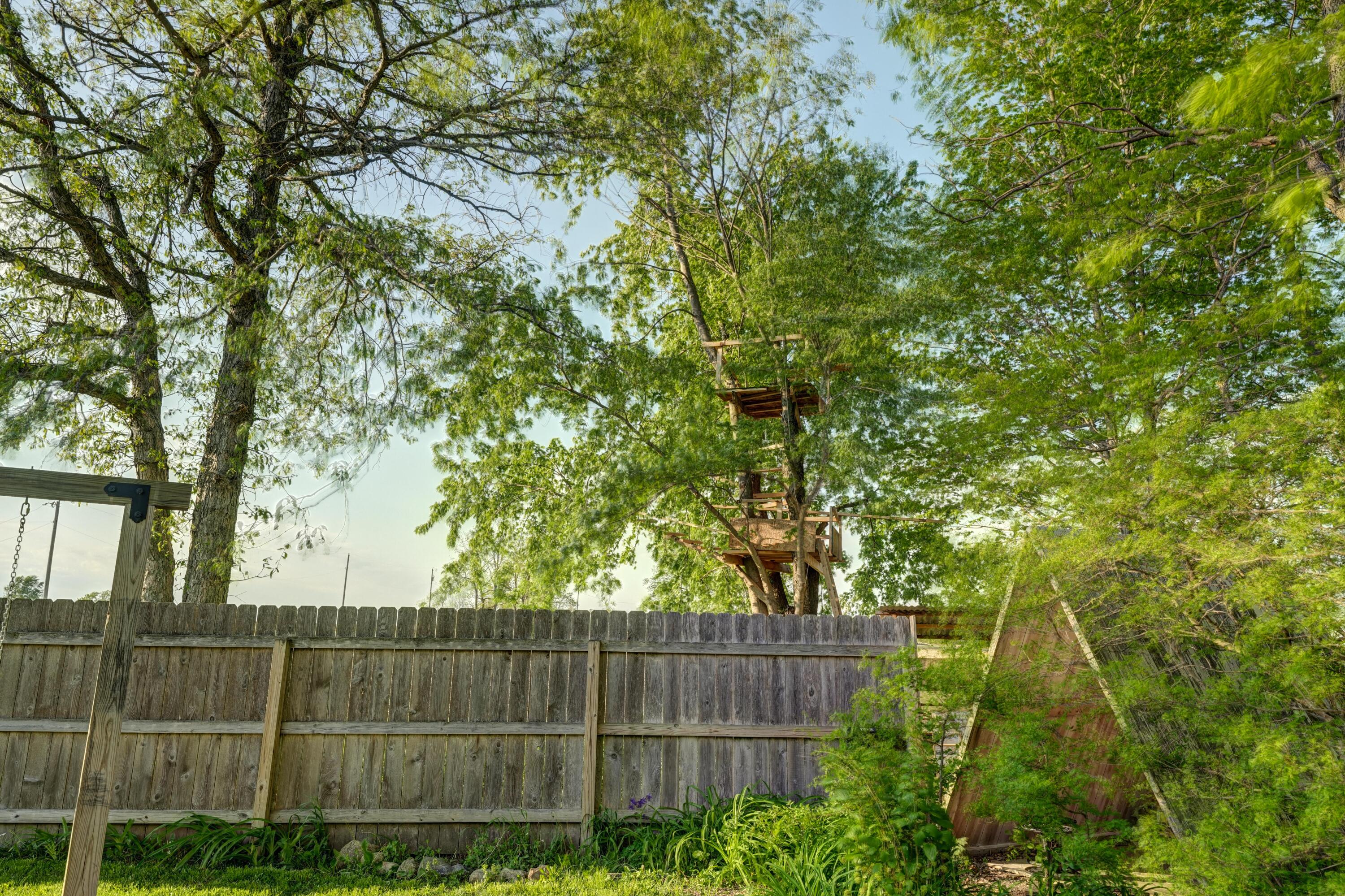 7603 Martin Road, Bradford, Ohio 45308