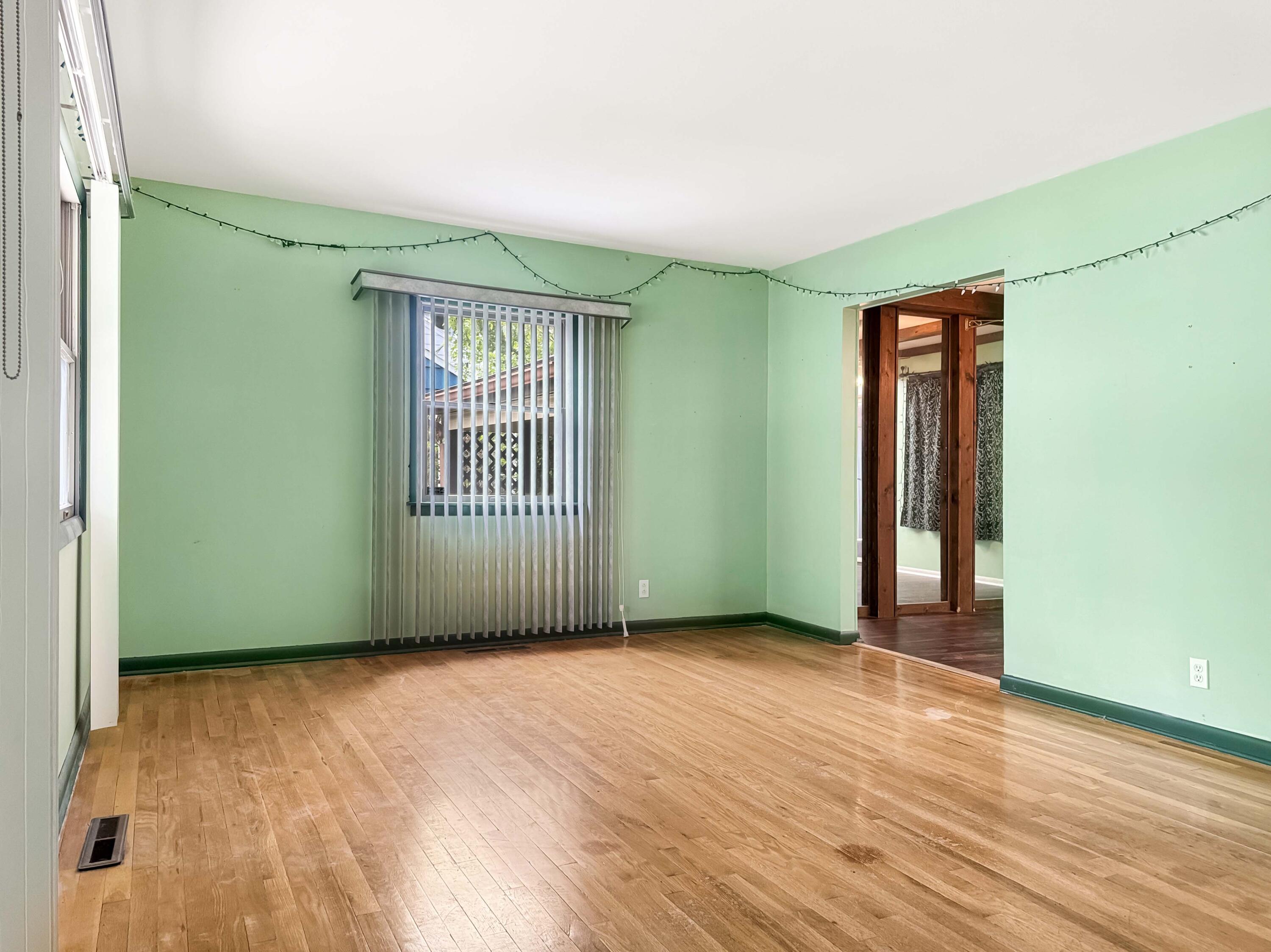 351 Deerfield Road, Columbus, Ohio 43228