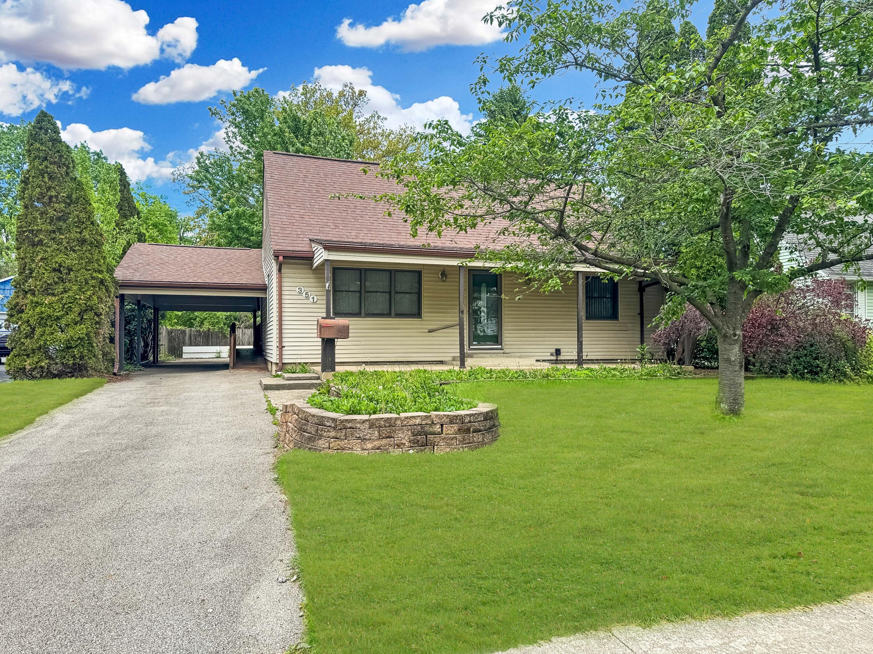 351 Deerfield Road, Columbus, Ohio 43228