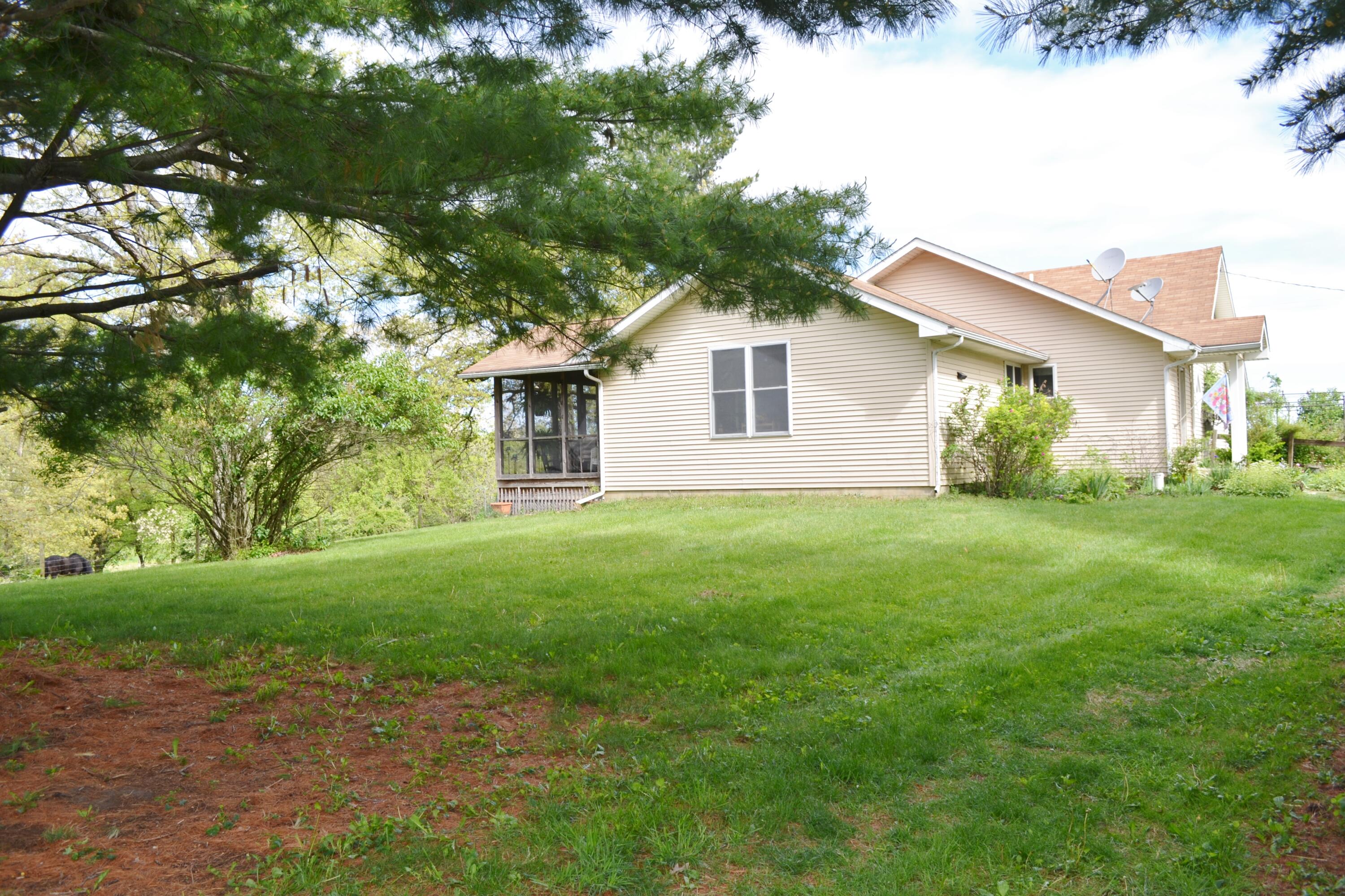 3261 River Road, South Charleston, Ohio 45368
