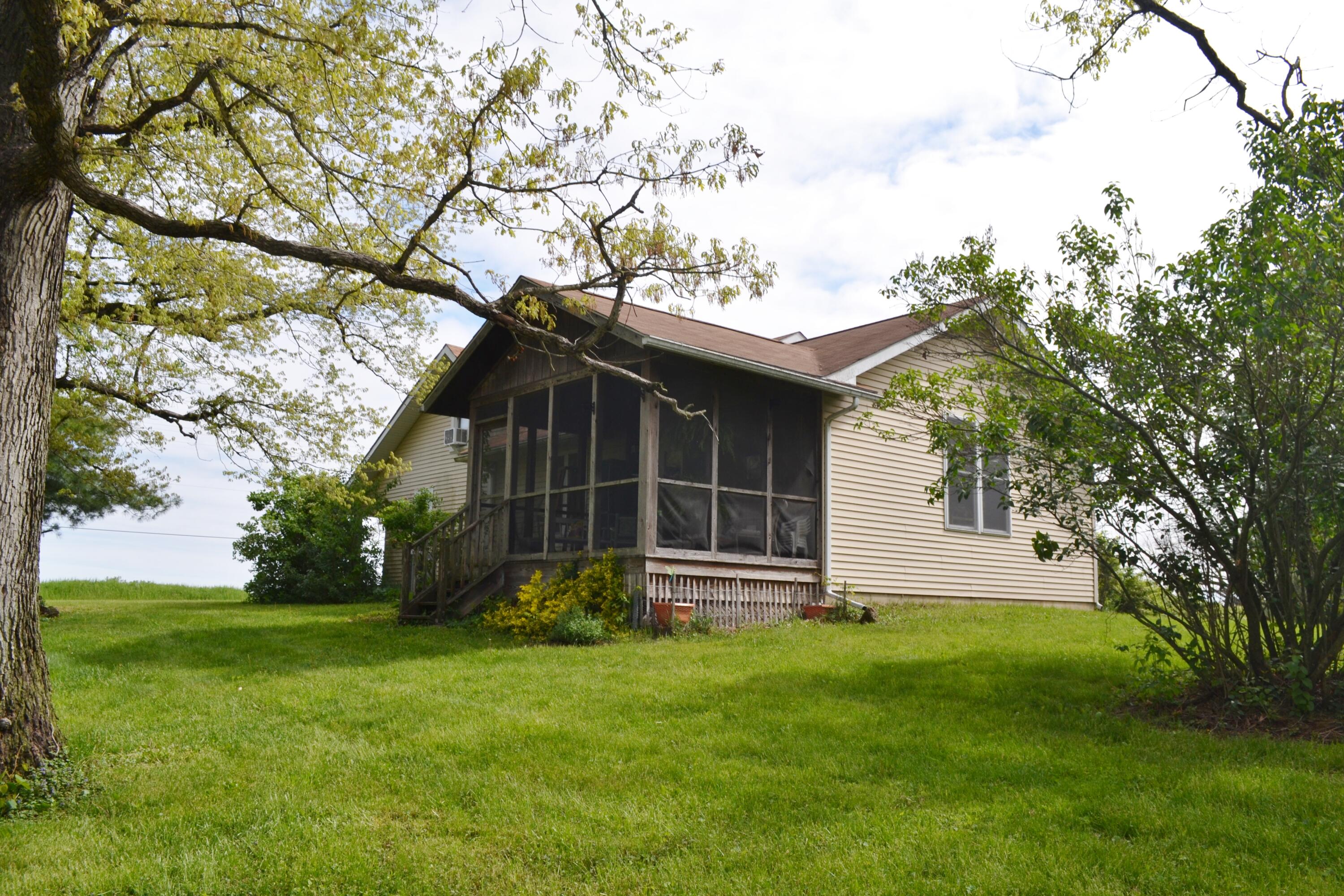 3261 River Road, South Charleston, Ohio 45368