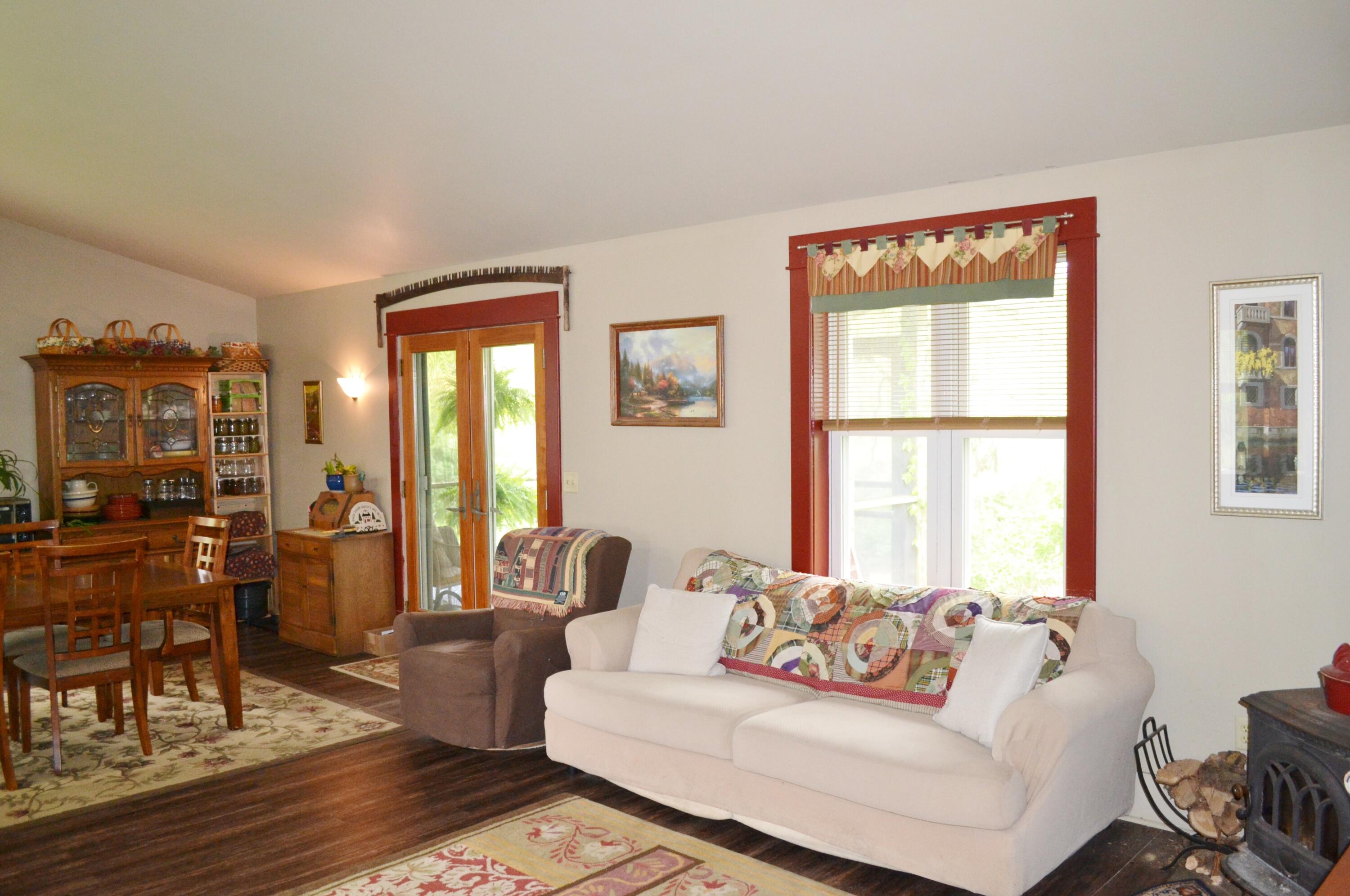 3261 River Road, South Charleston, Ohio 45368