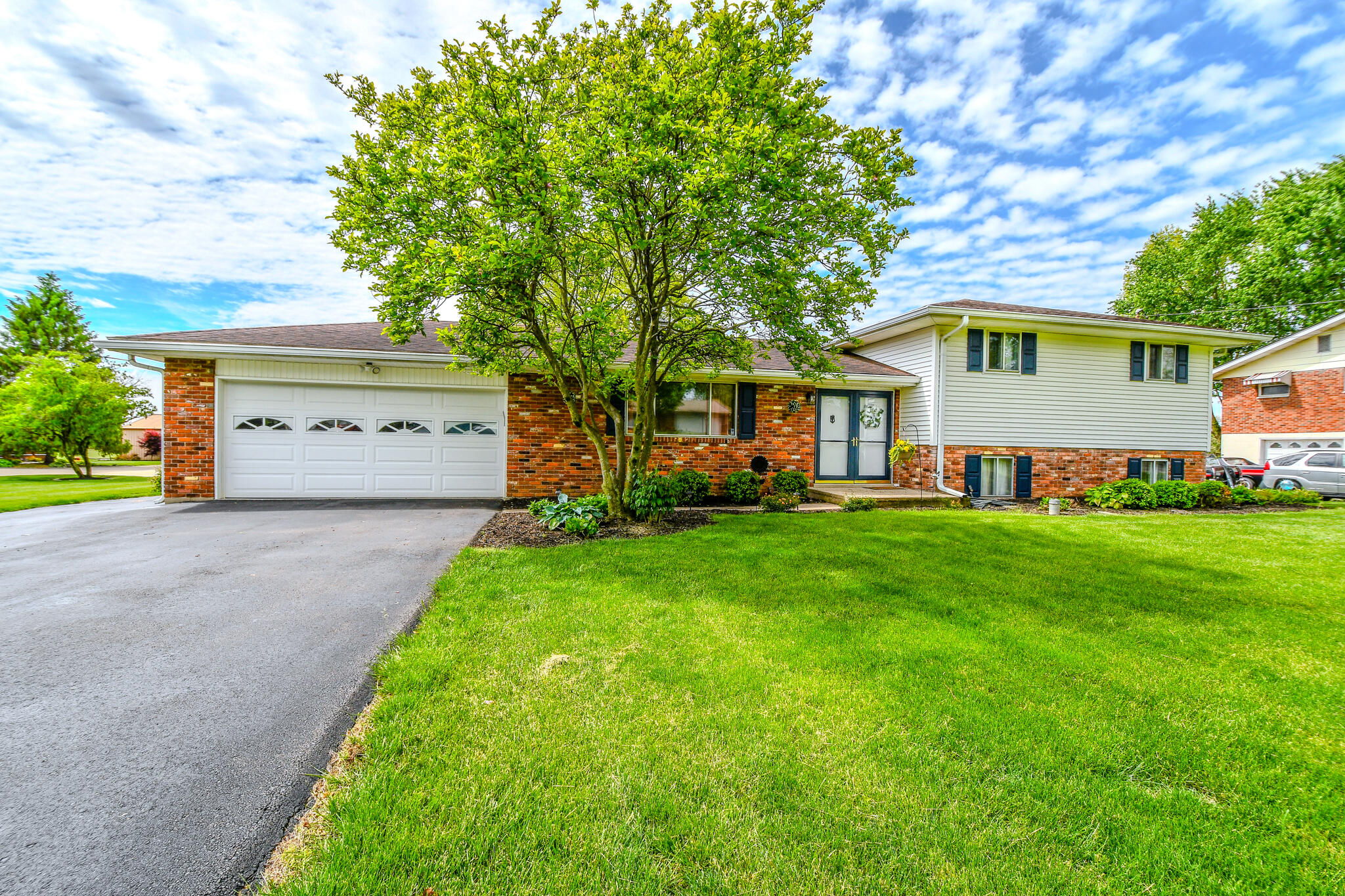 10833 Kendig Road, New Carlisle, Ohio 45344