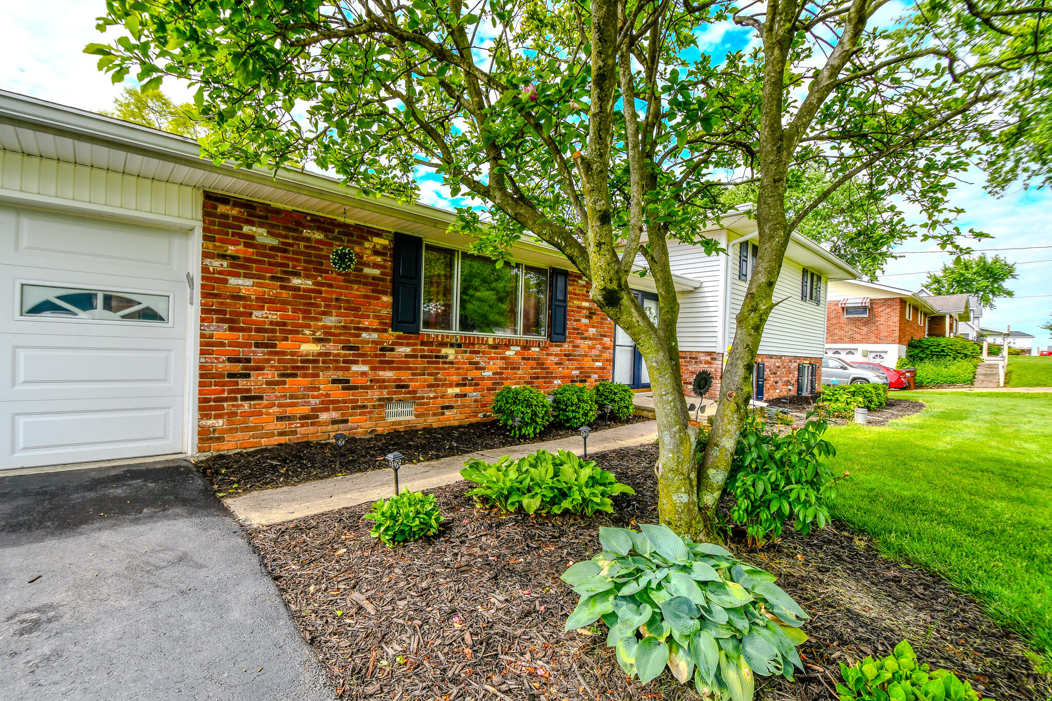 10833 Kendig Road, New Carlisle, Ohio 45344