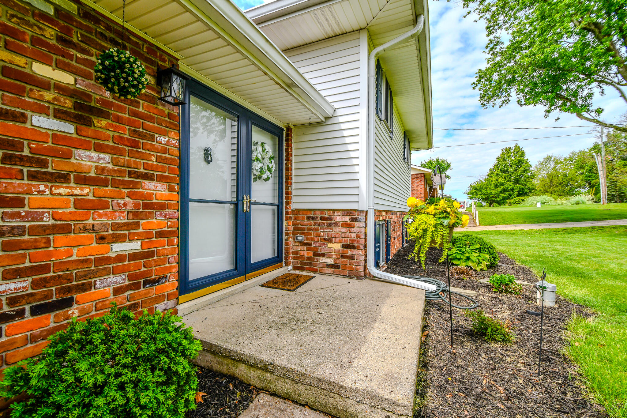 10833 Kendig Road, New Carlisle, Ohio 45344