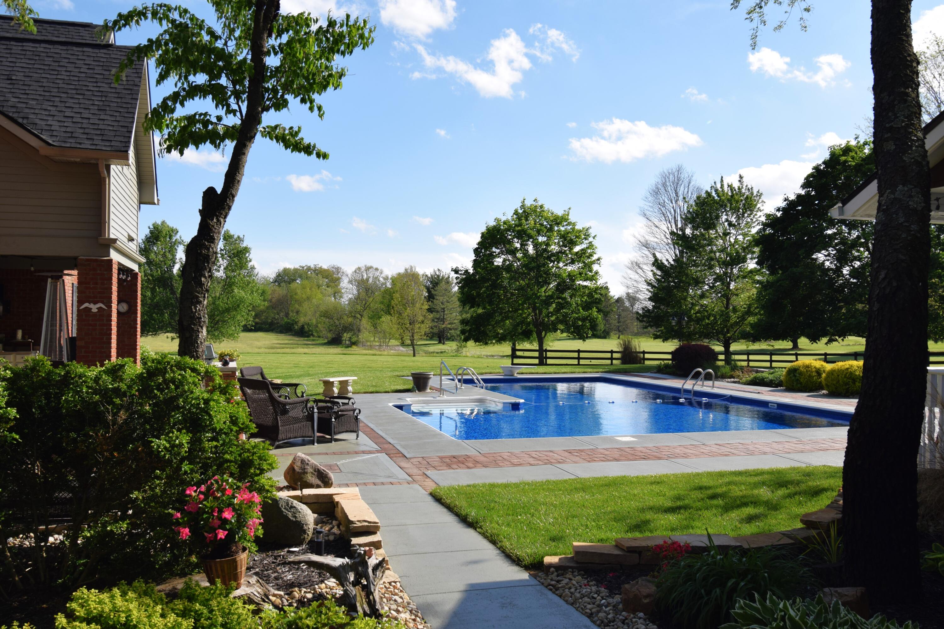 1405 Saybrook Lane, Springfield, Ohio 45505