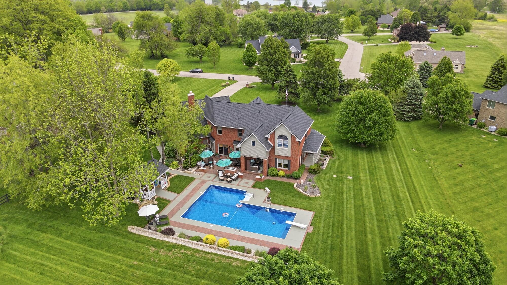 1405 Saybrook Lane, Springfield, Ohio 45505