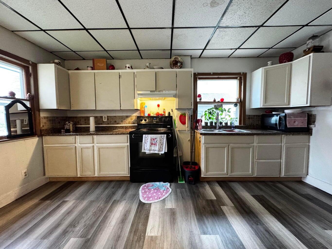 121 Fernwood Avenue, Dayton, Ohio 45405