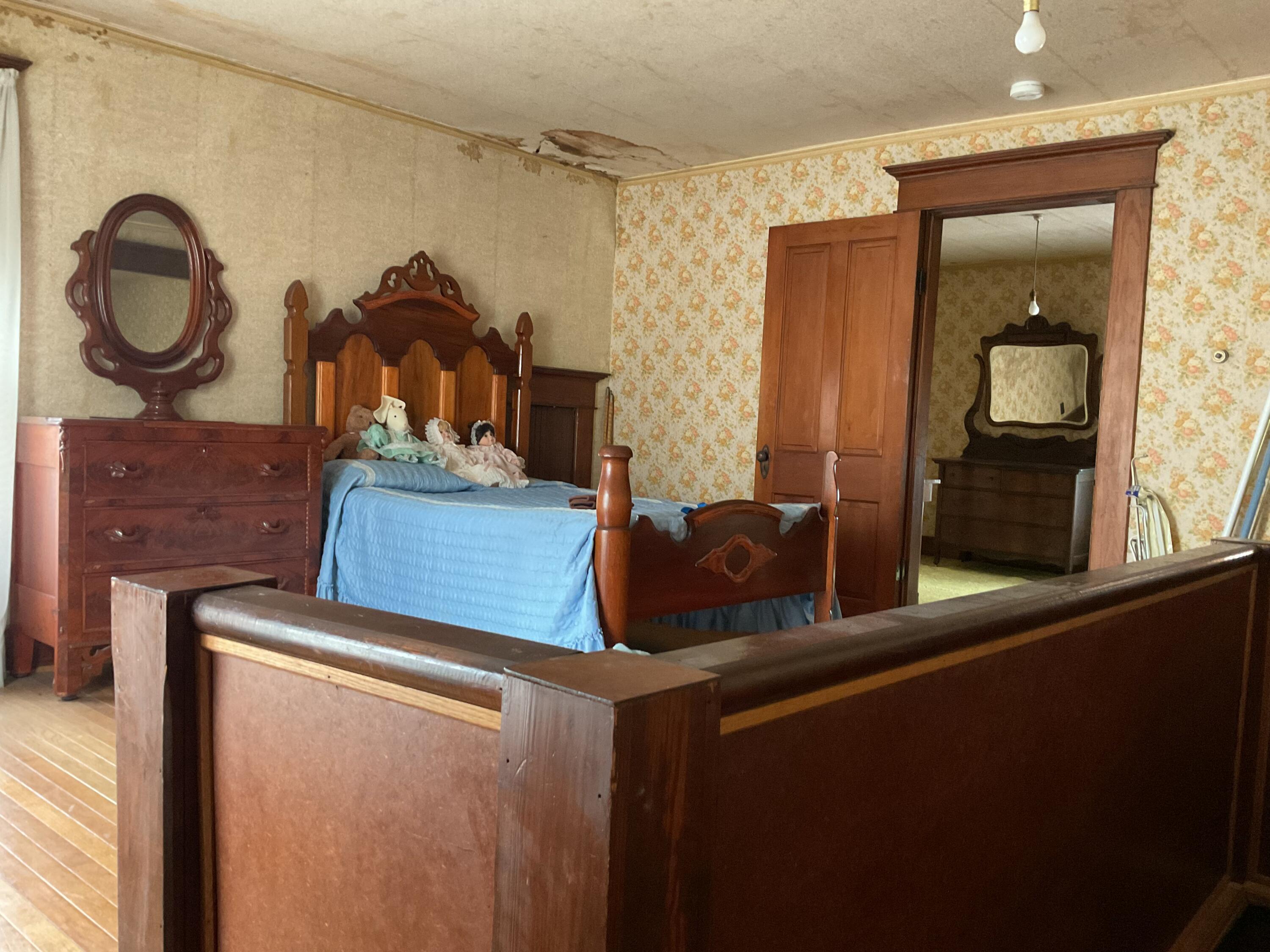 360 Main Street, West Mansfield, Ohio 43358
