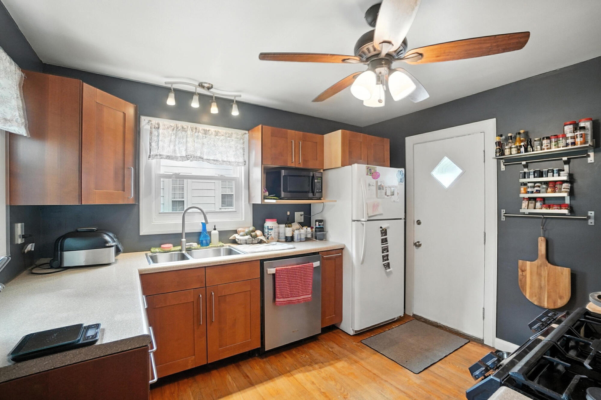 1243 Plum Street, Springfield, Ohio 45504