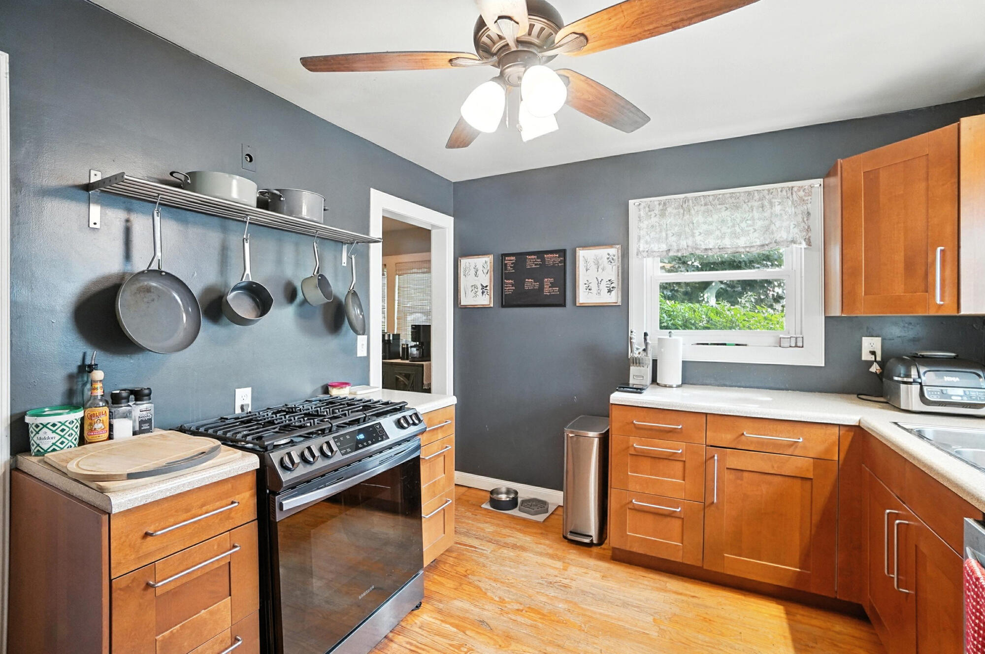 1243 Plum Street, Springfield, Ohio 45504