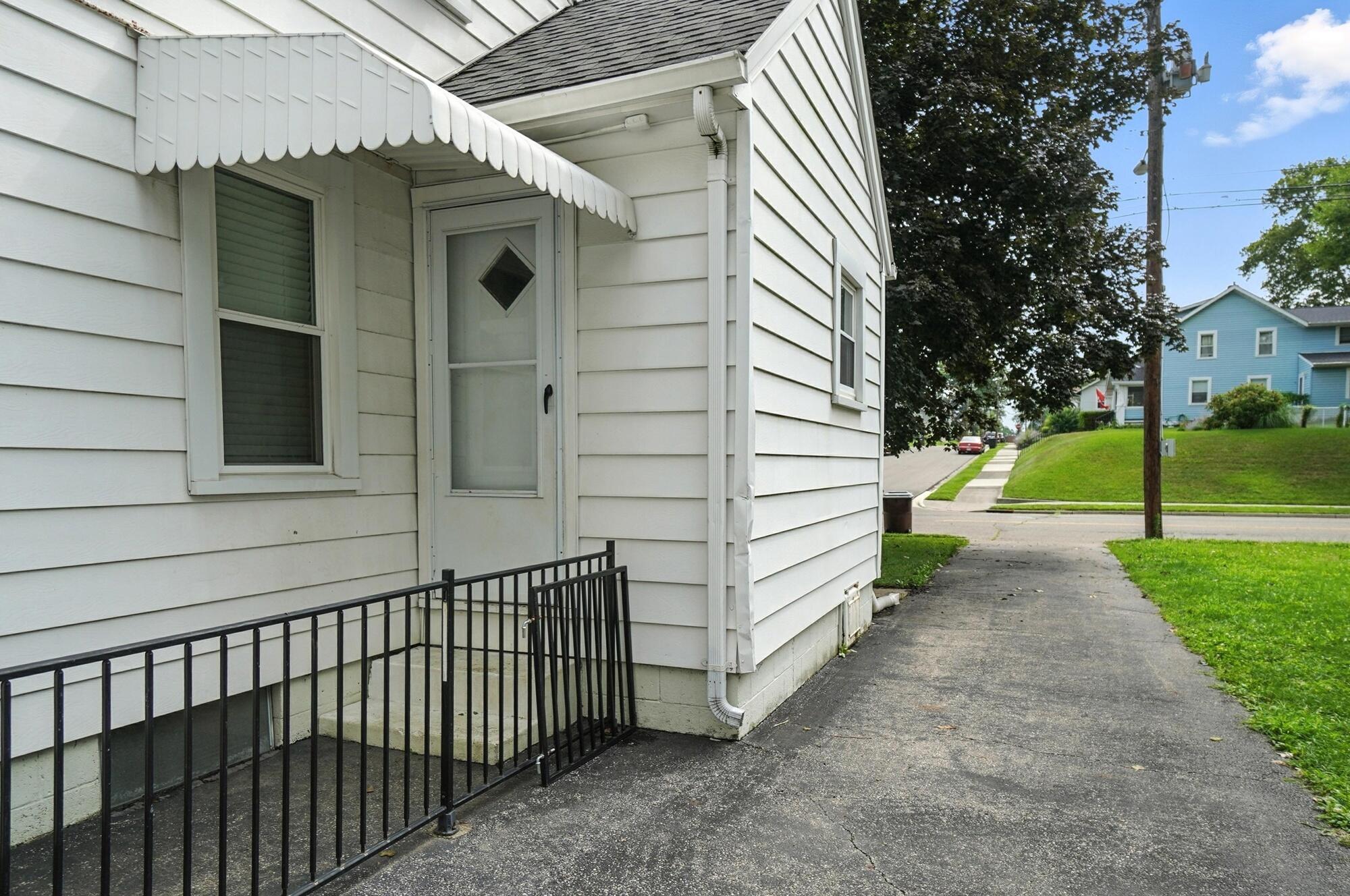1243 Plum Street, Springfield, Ohio 45504