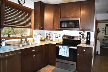 196 Cambria Drive, Dayton, Ohio 45440