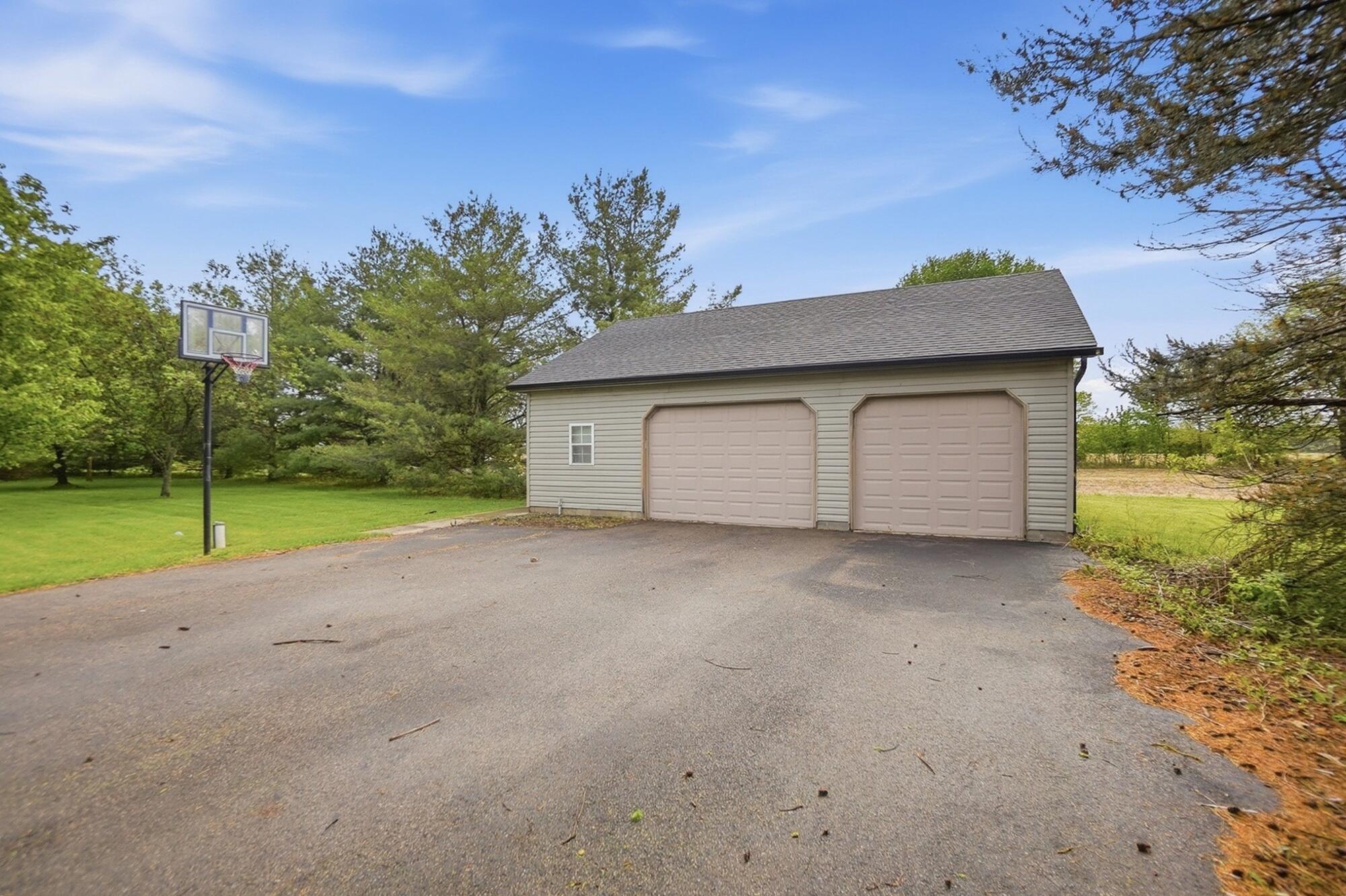 7131 Spiker Road, Piqua, Ohio 45356