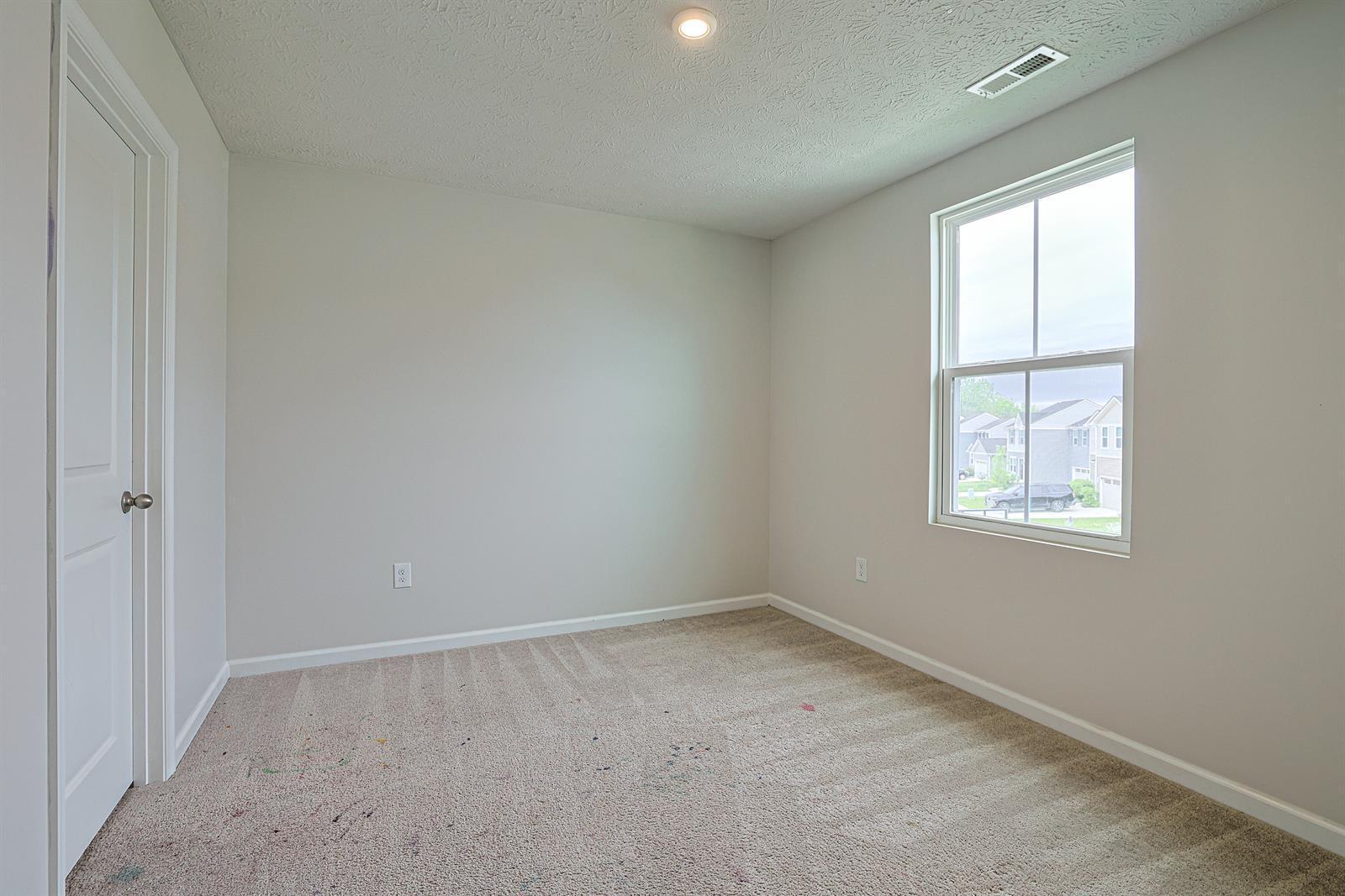 517 Skyway Drive, Springfield, Ohio 45505