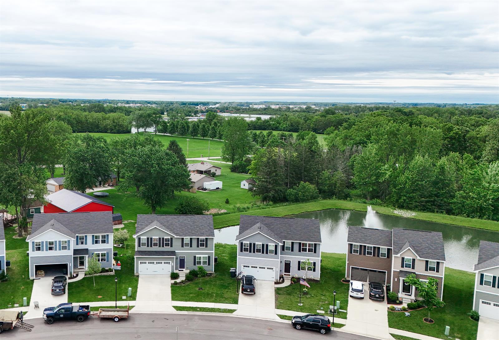 517 Skyway Drive, Springfield, Ohio 45505