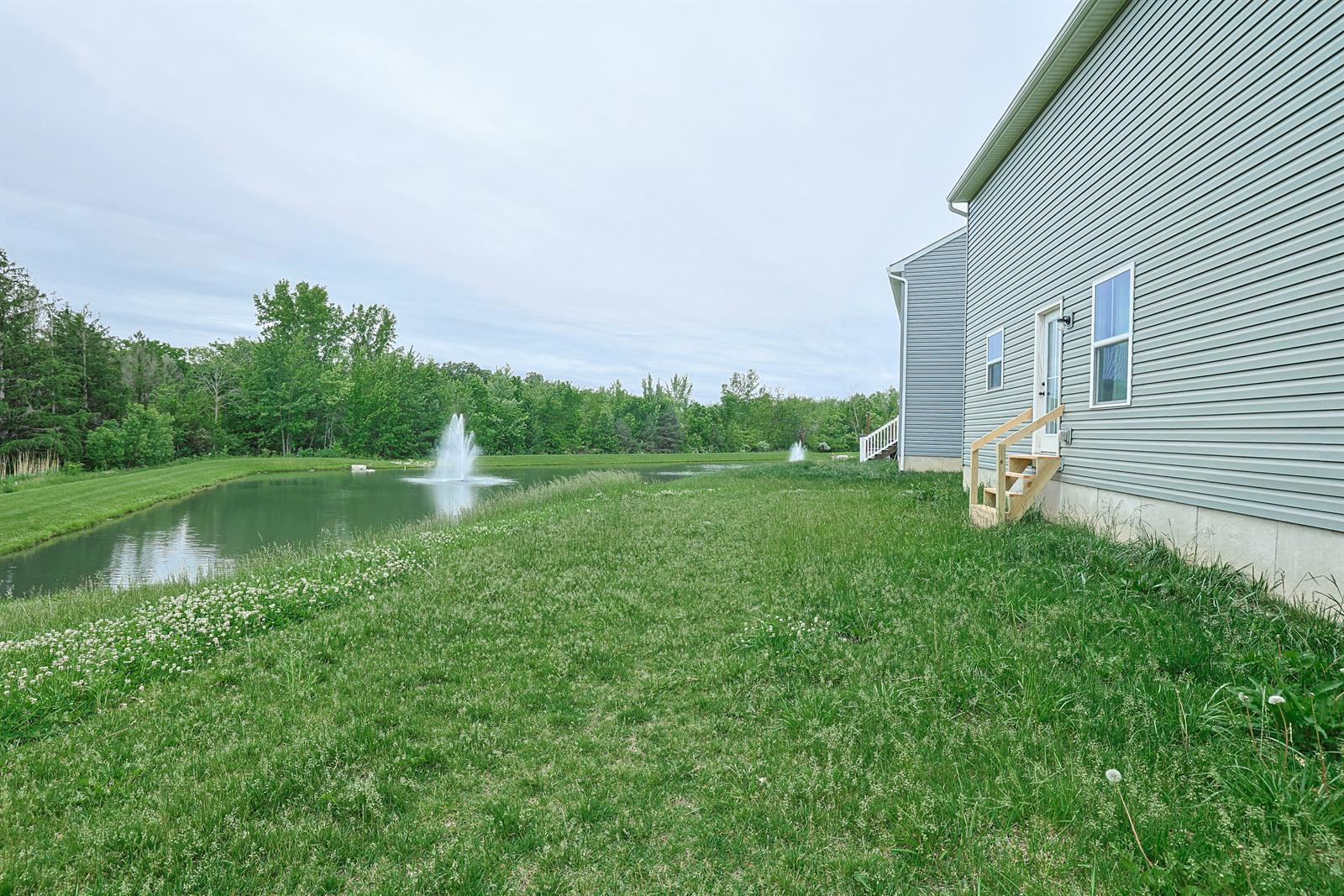 517 Skyway Drive, Springfield, Ohio 45505