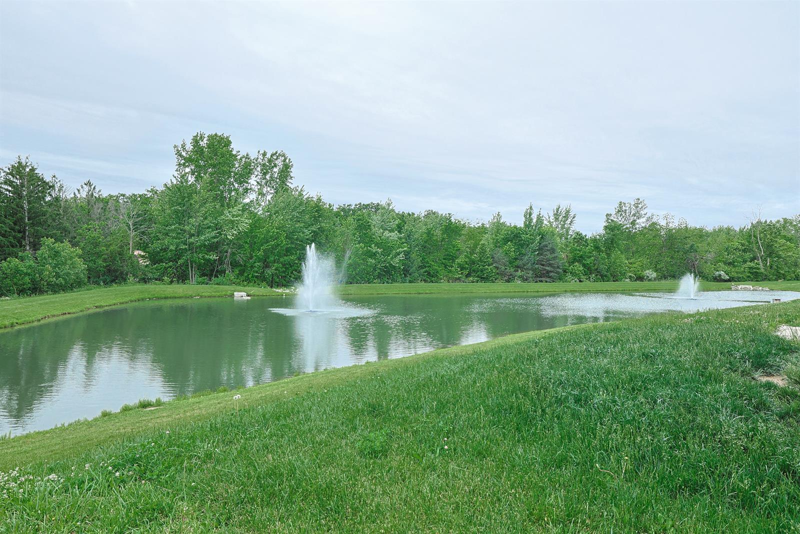 517 Skyway Drive, Springfield, Ohio 45505