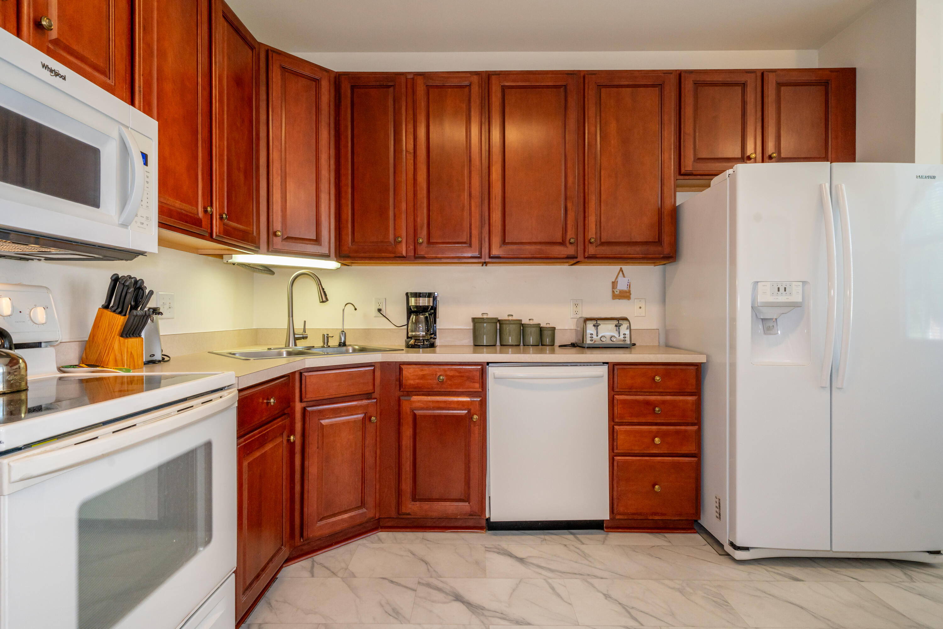3042 Willowbrook Way, Beavercreek, Ohio 45431