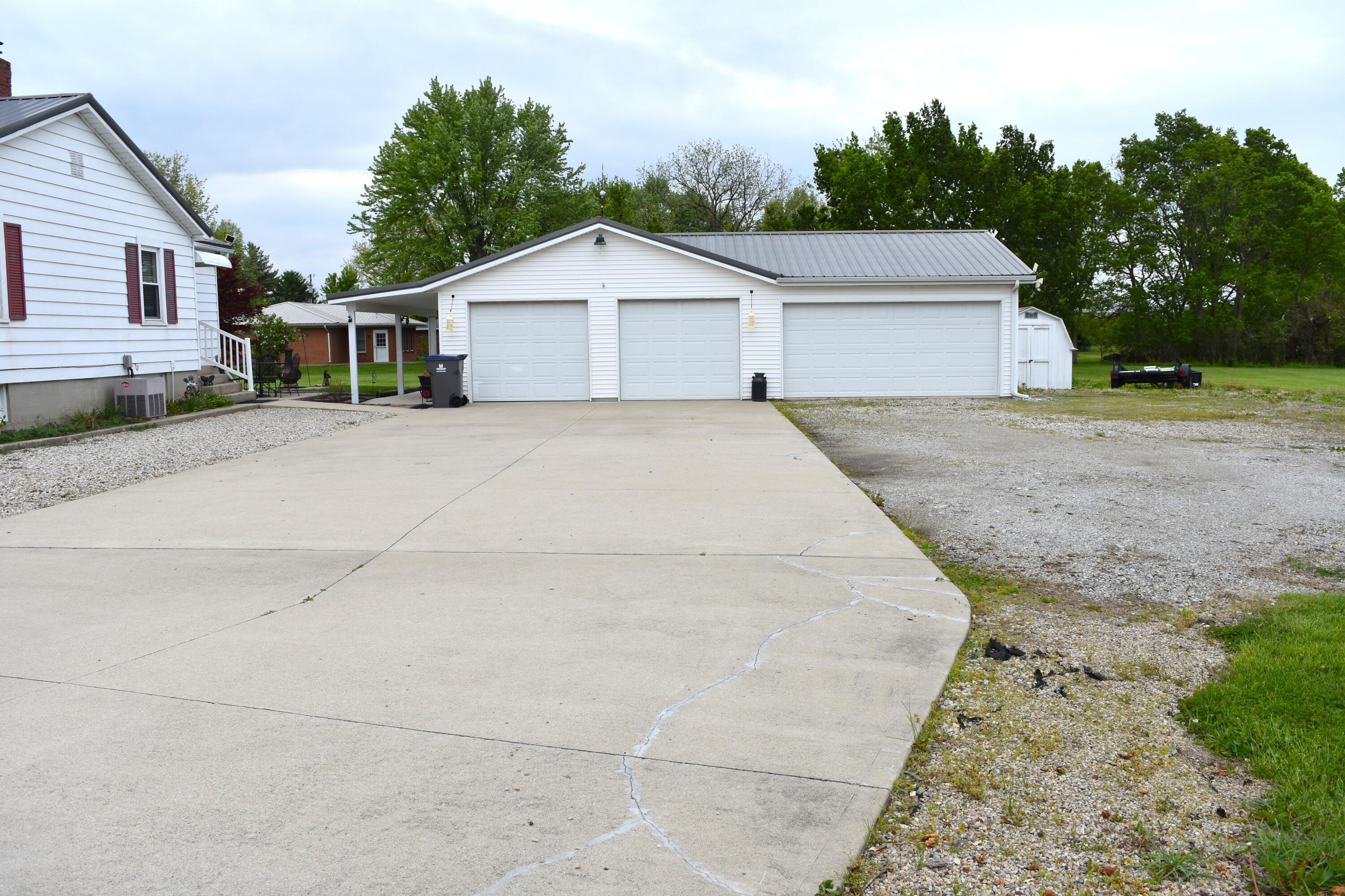 3495 Tipp Cowlesville Road, Tipp City, Ohio 45371