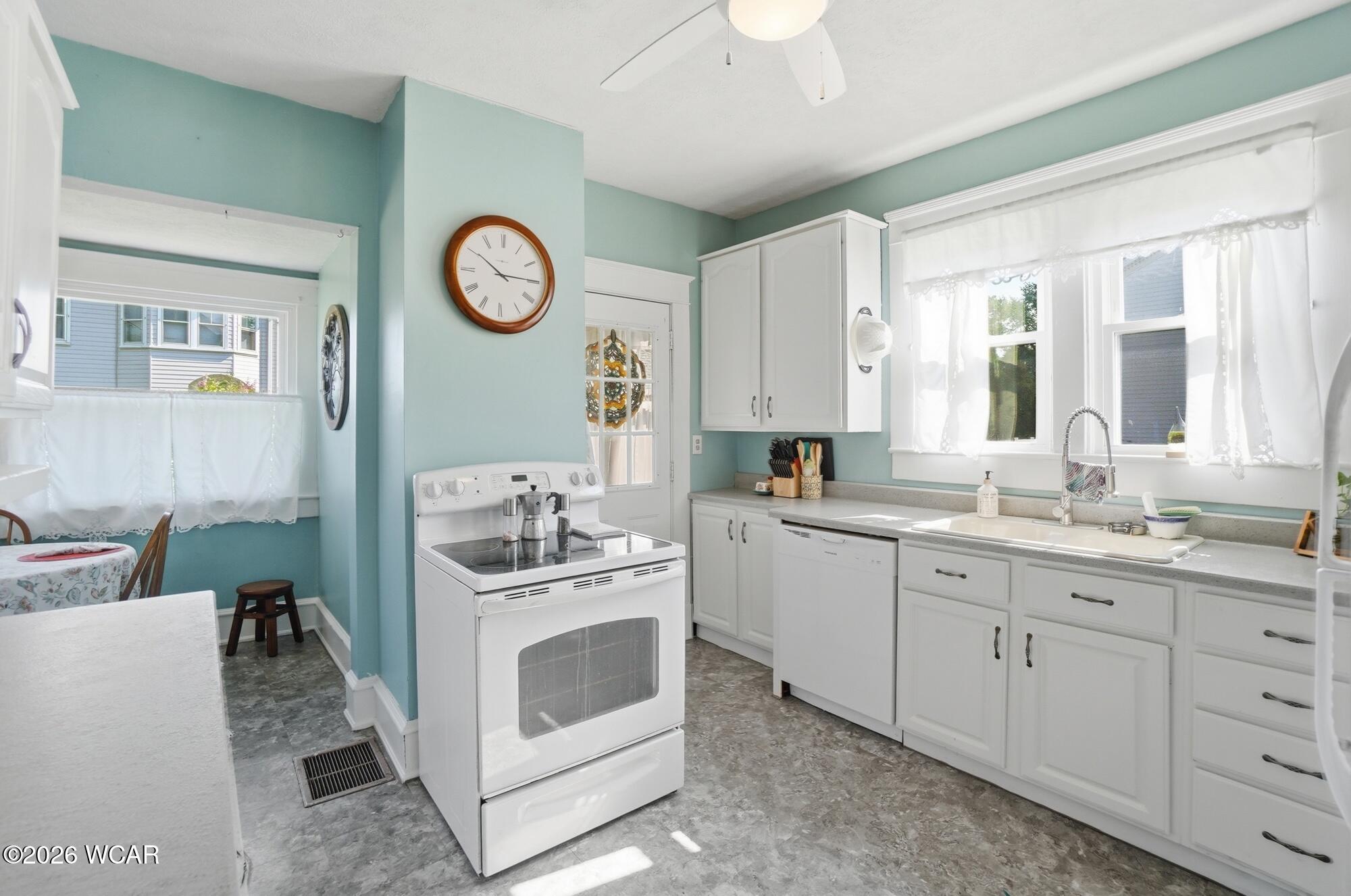 1534 Lakewood Avenue, Lima, Ohio