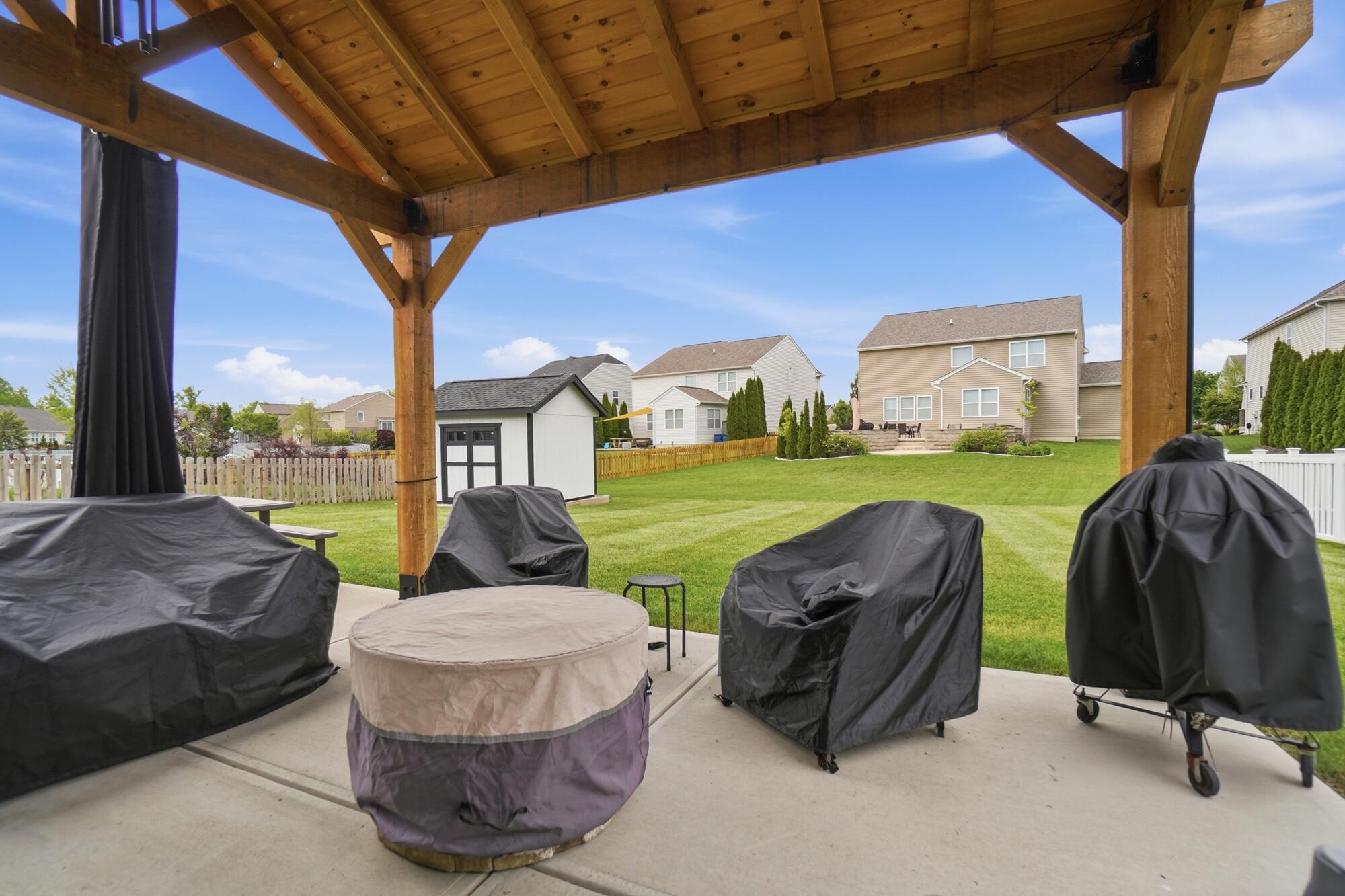 1200 Scarlet Oak Drive, Tipp City, Ohio 45371