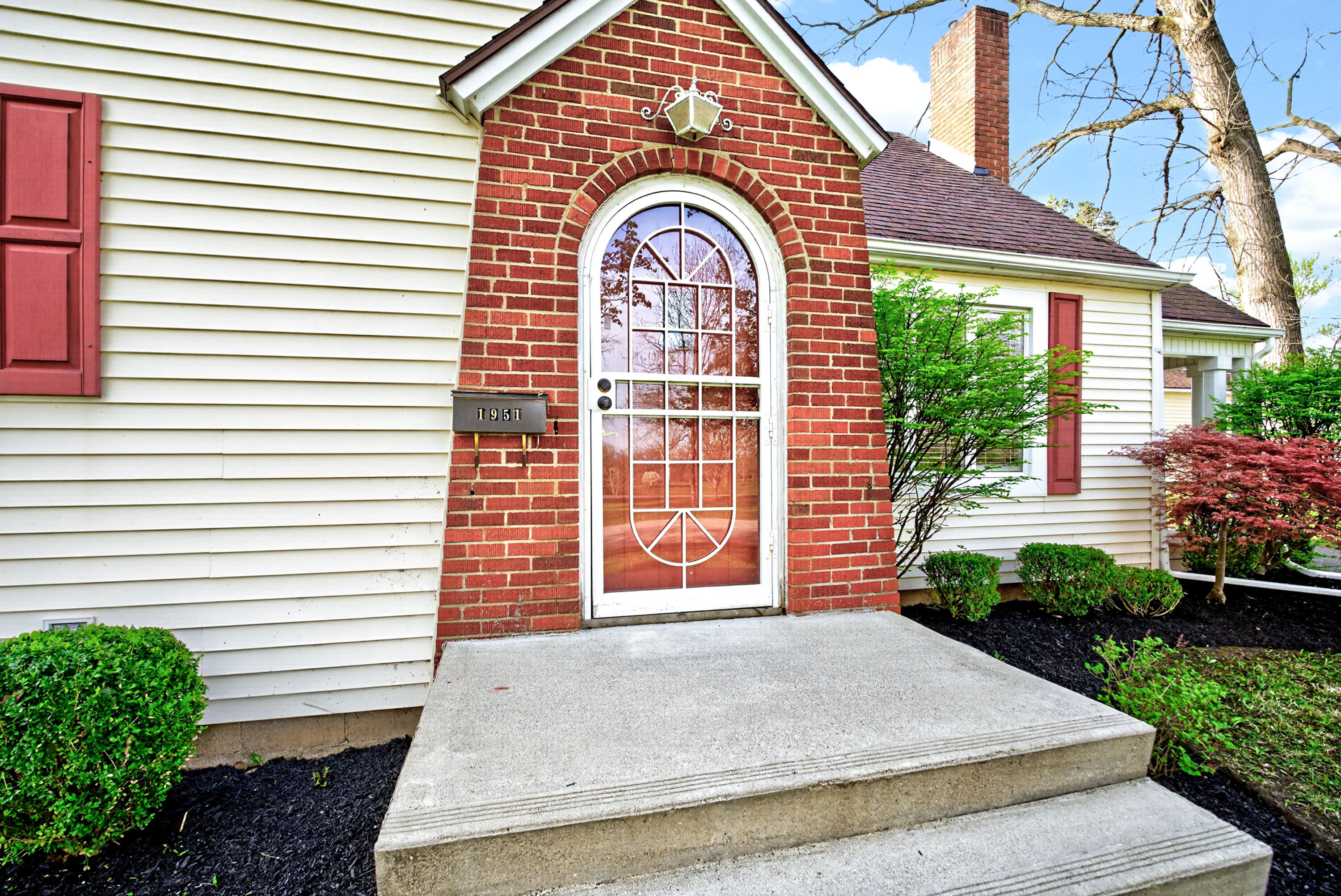 1951 Harshman Boulevard, Springfield, Ohio 45504