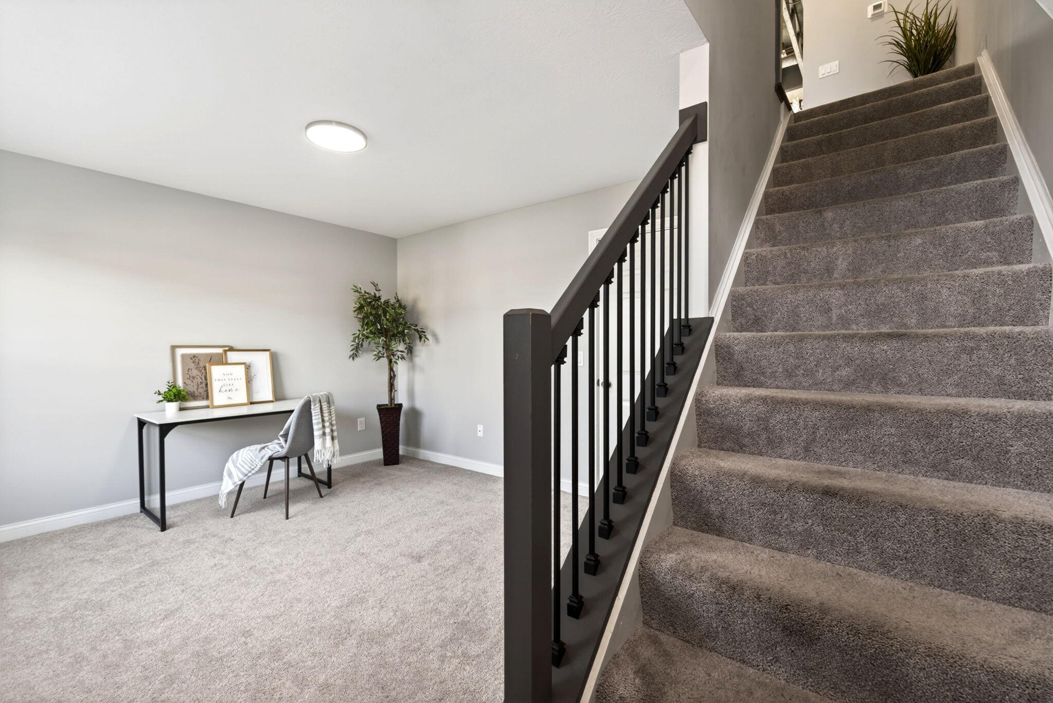 24 Center Street, Springfield, Ohio 45502