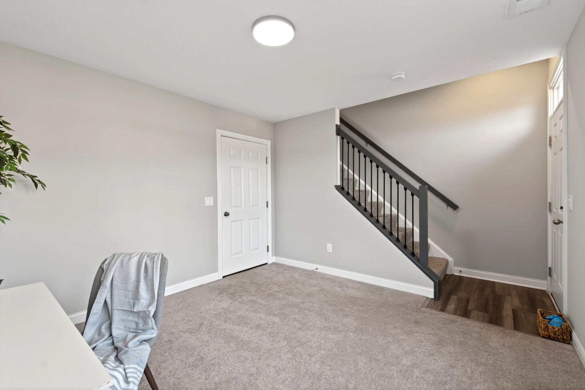 24 Center Street, Springfield, Ohio 45502