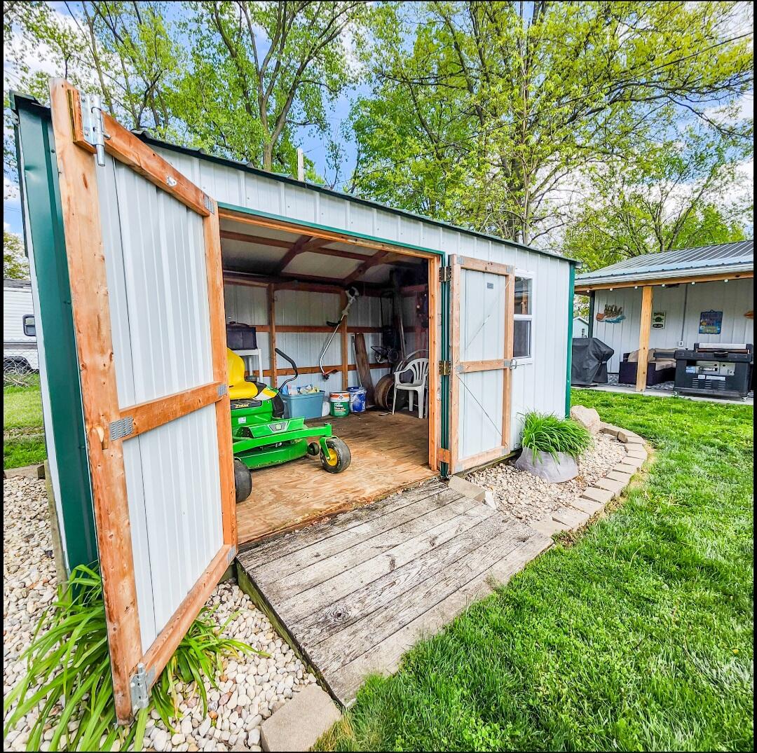 14039 Oakwood Avenue, Lakeview, Ohio 43331