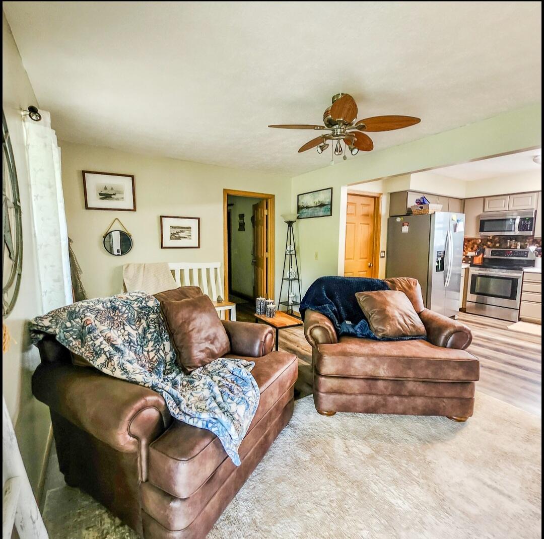 14039 Oakwood Avenue, Lakeview, Ohio 43331