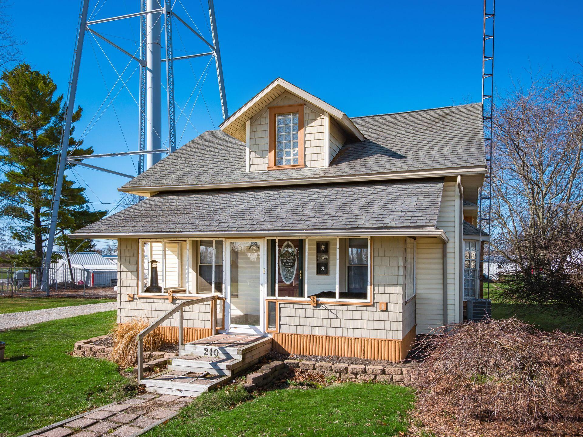 210 Elm Street, Mount Victory, Ohio 43340