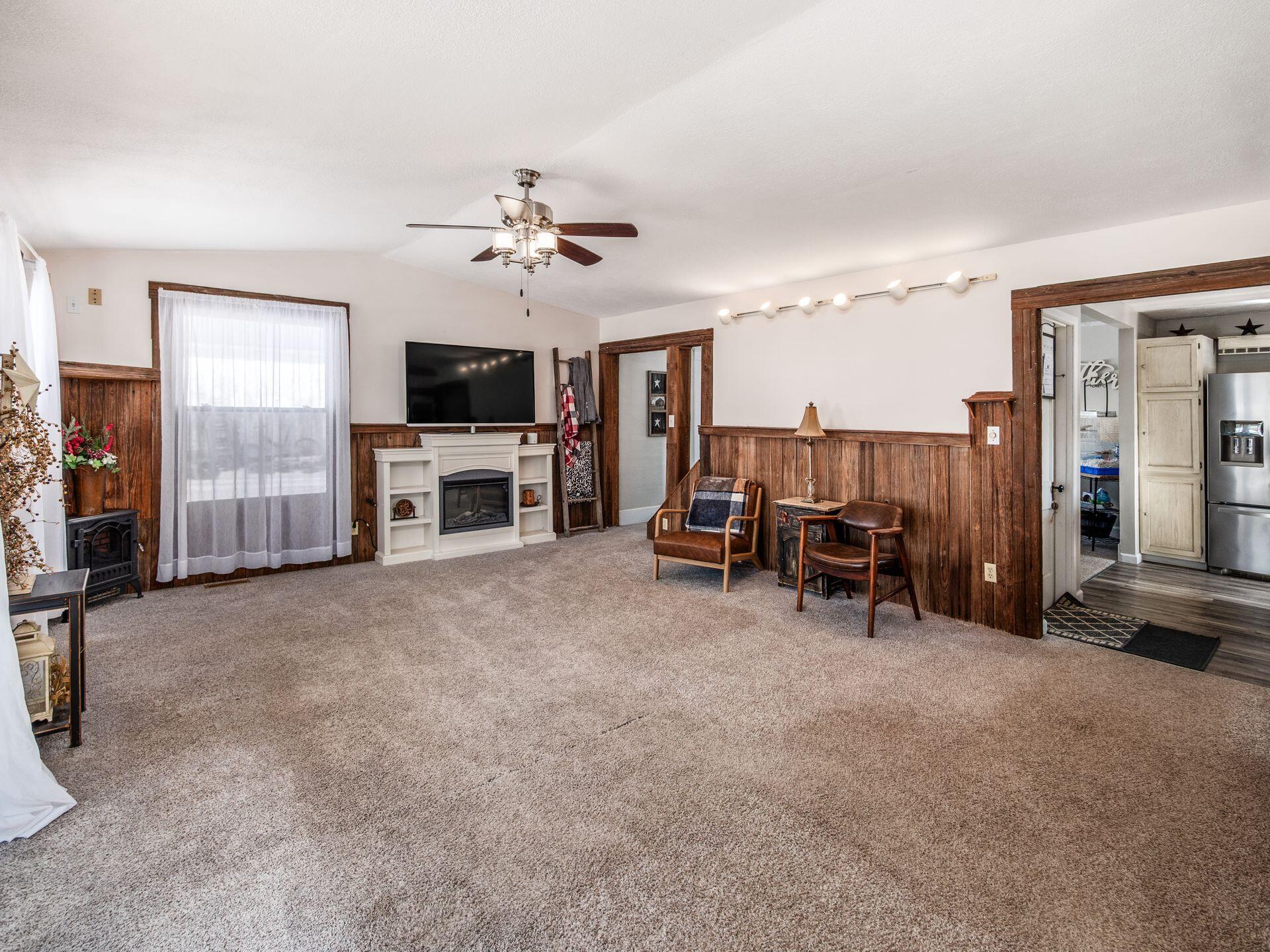 210 Elm Street, Mount Victory, Ohio 43340