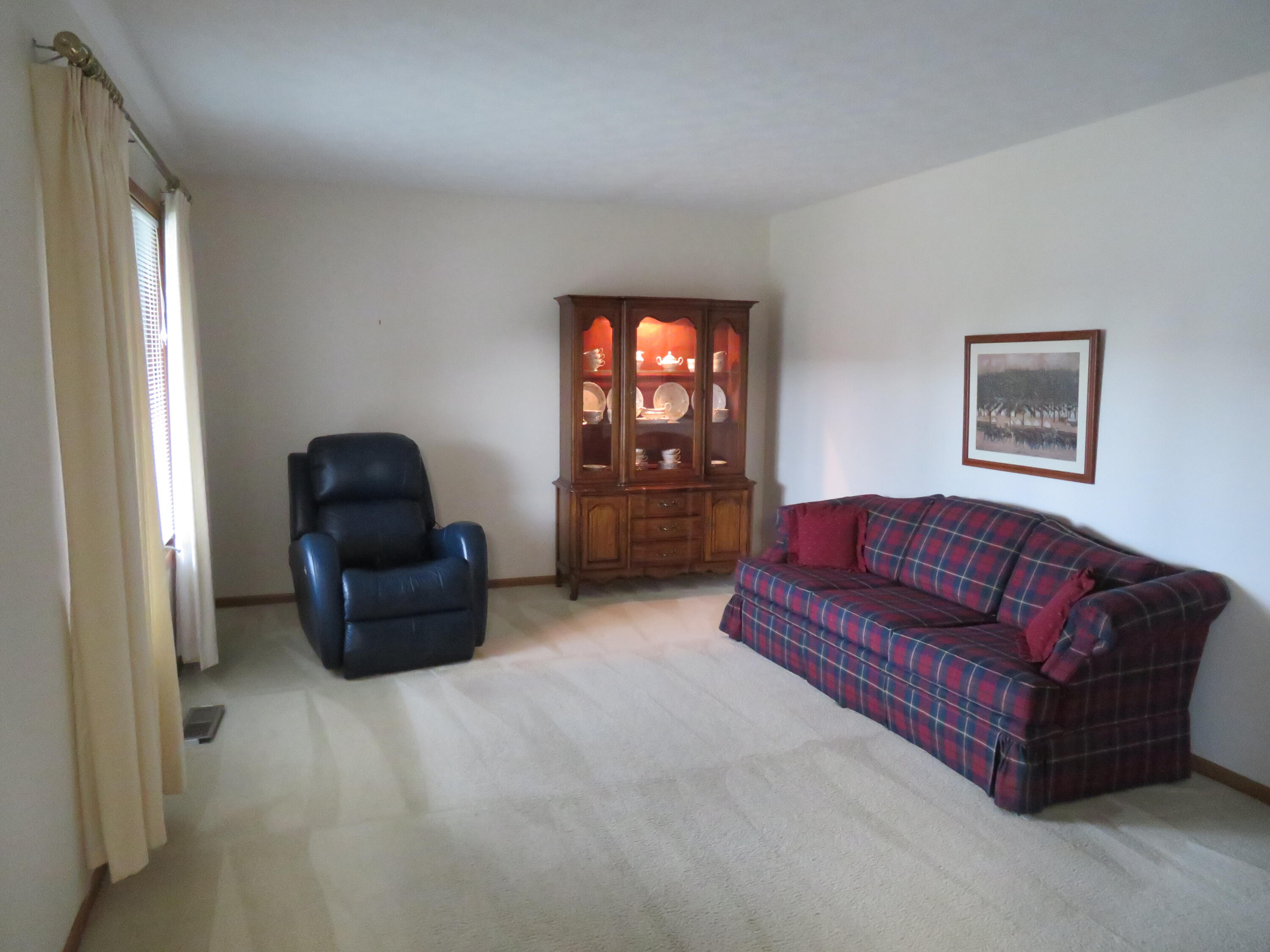 609 Julia Street, Urbana, Ohio 43078