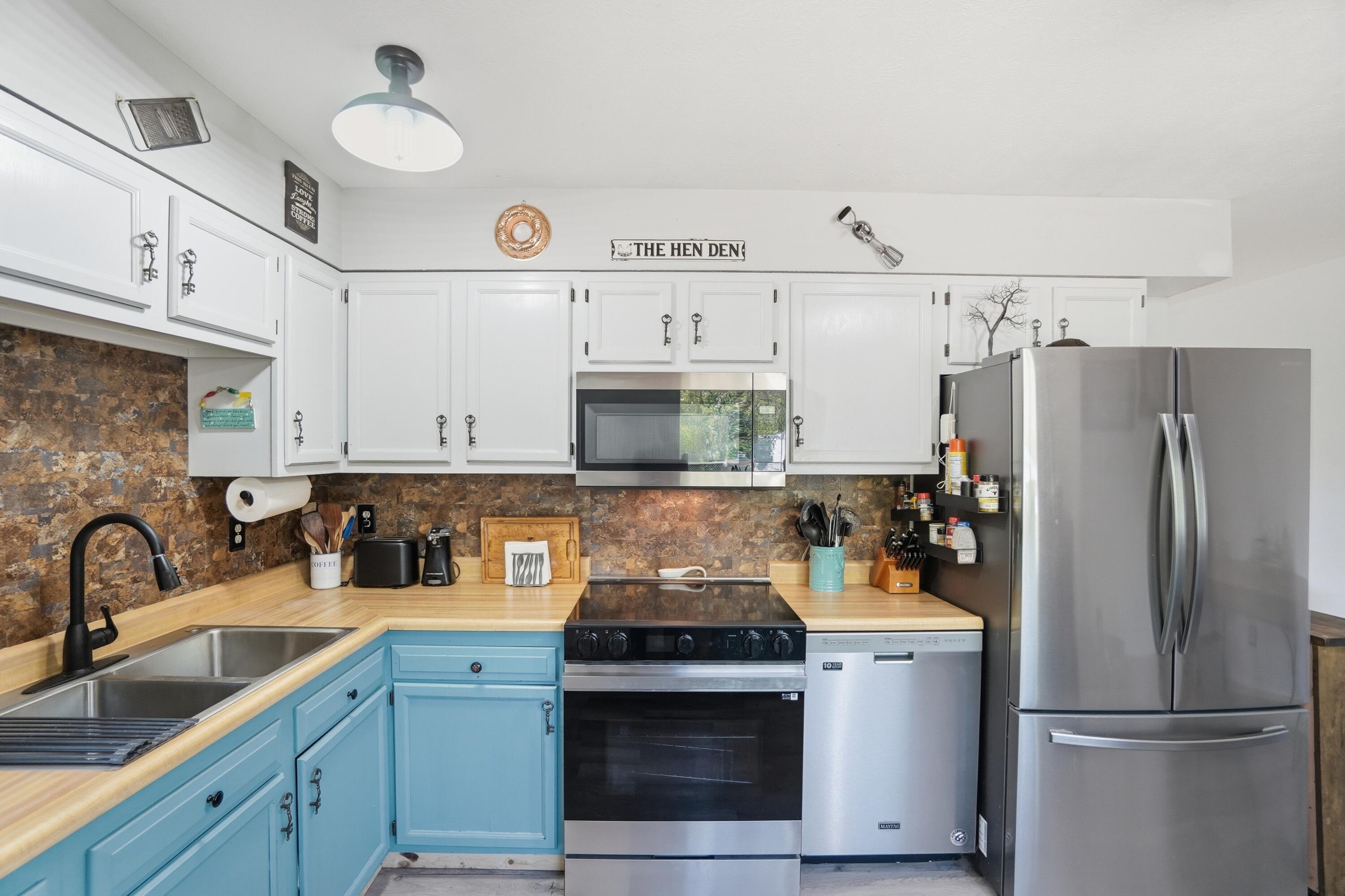 14214 Pleasant Ridge Drive, Marysville, Ohio 43040