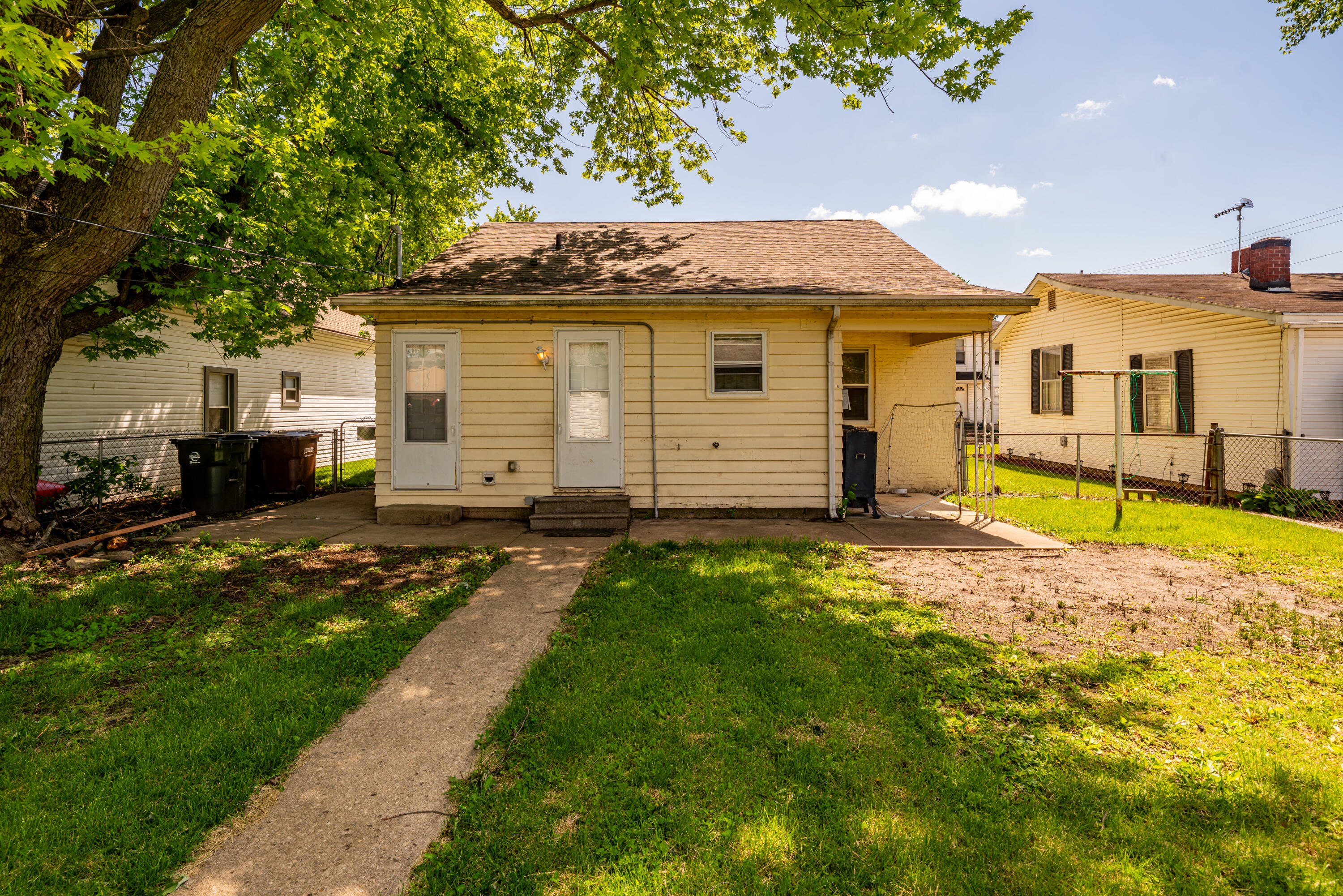 330 Young Street, Piqua, Ohio 45356